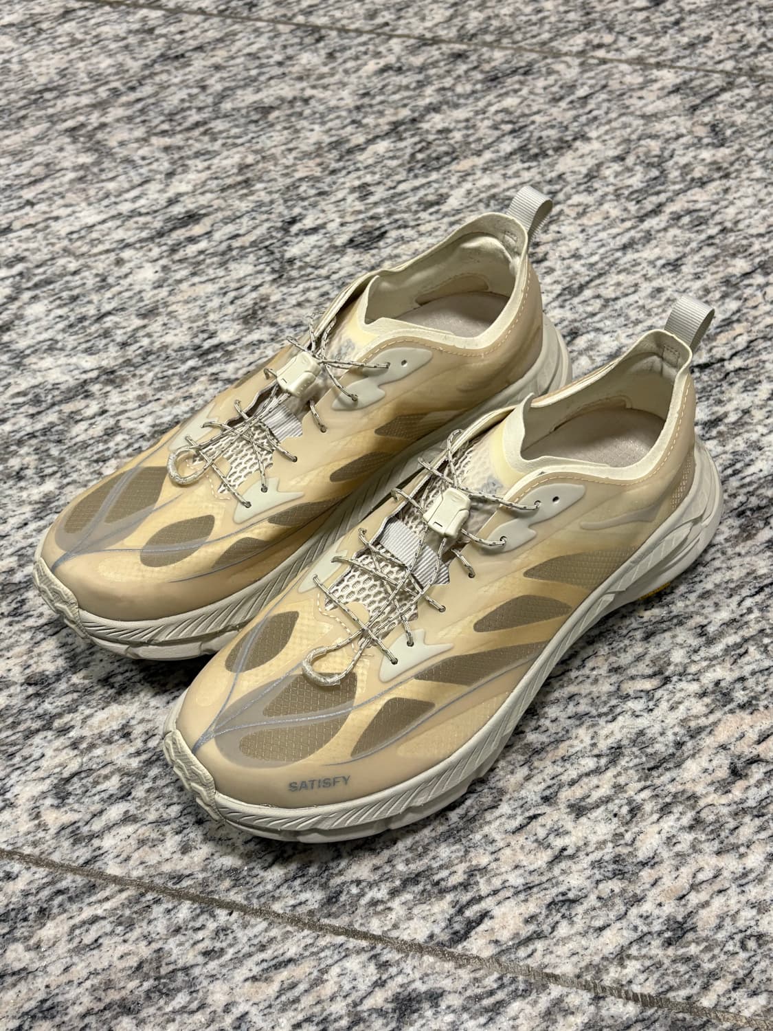 [신발]호카 x 새티스파이 마파테 스피드 4 상품이미지1