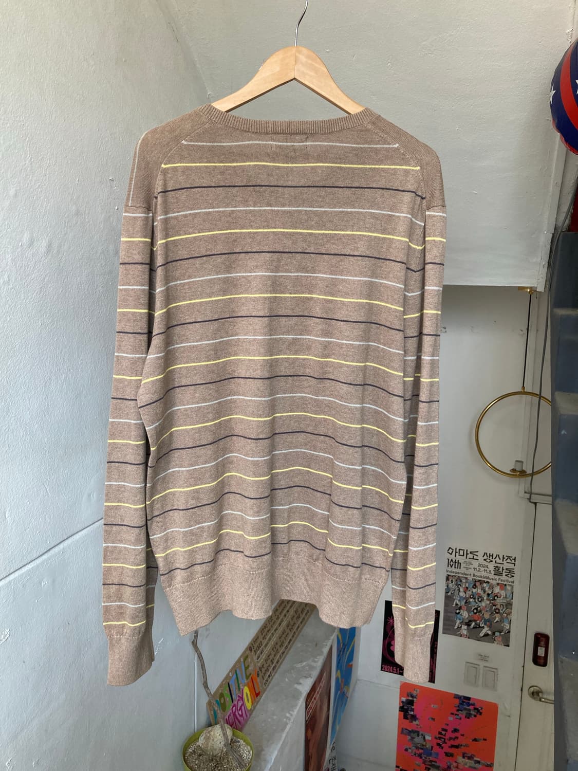 바나나 리퍼블릭 스트러이프 브이넥 니트 상품이미지4