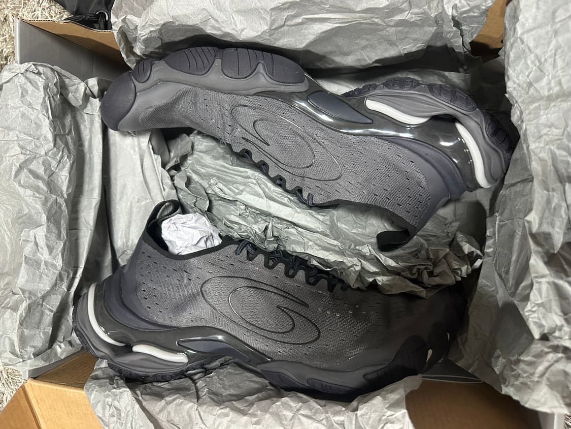 [43] 발렌시아가 아나토믹 러너 스니커즈 상품이미지4