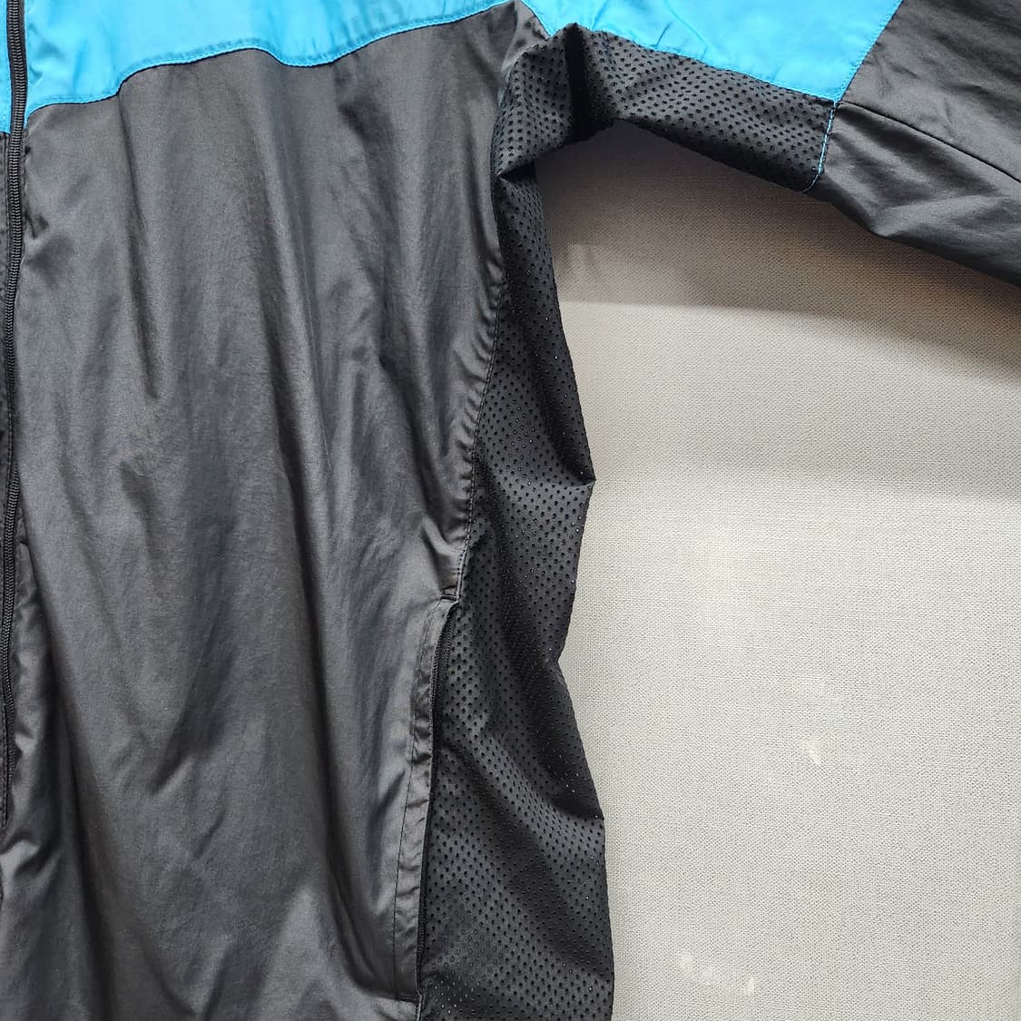 나이키 배색 사이드 메쉬 스트링 바람막이 XL(XL) 상품이미지2