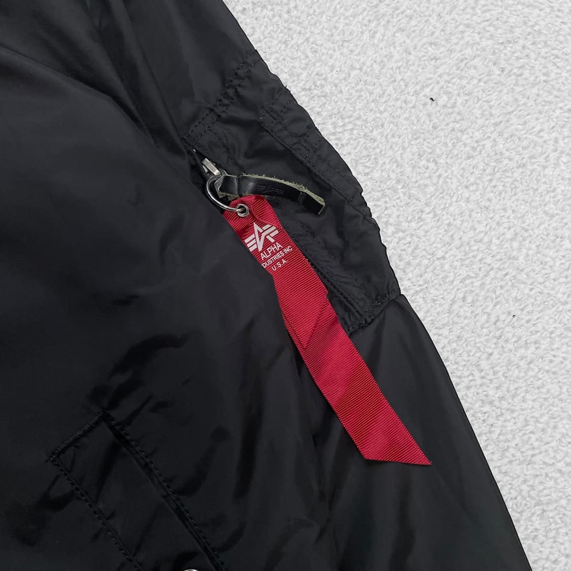 알파인더스트리 ma-1 플라이트 자켓 블랙 상품이미지2