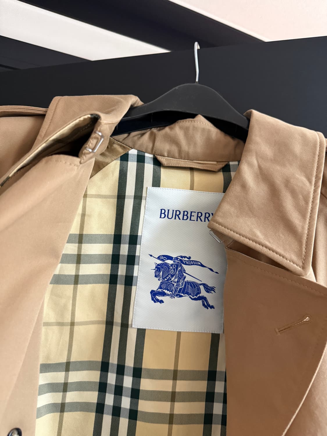 Burberry (110) 베이지 코튼 개버딘 위브 벨티드 남성 상품이미지10