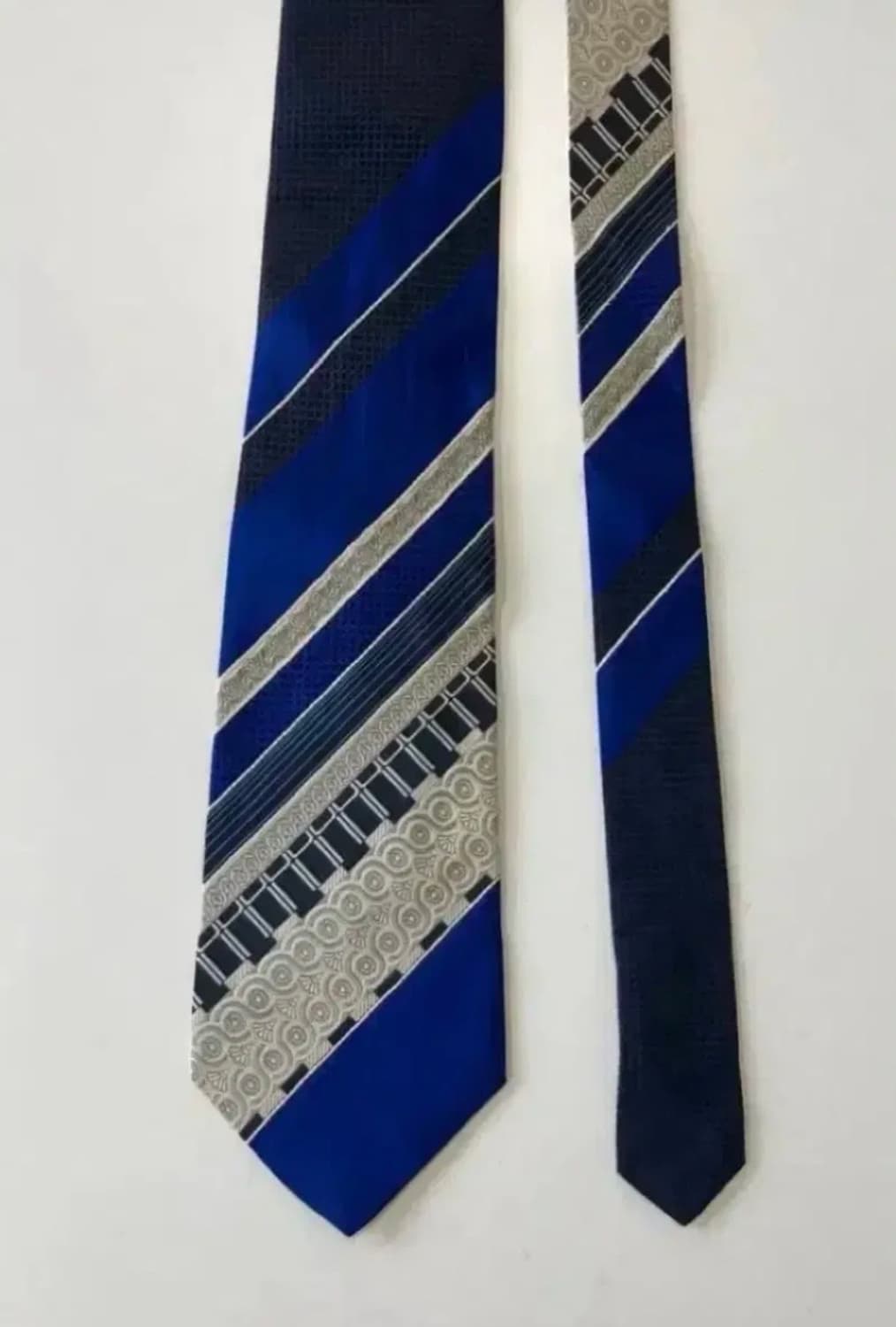 잔프랑코페레 넥타이 상품이미지1