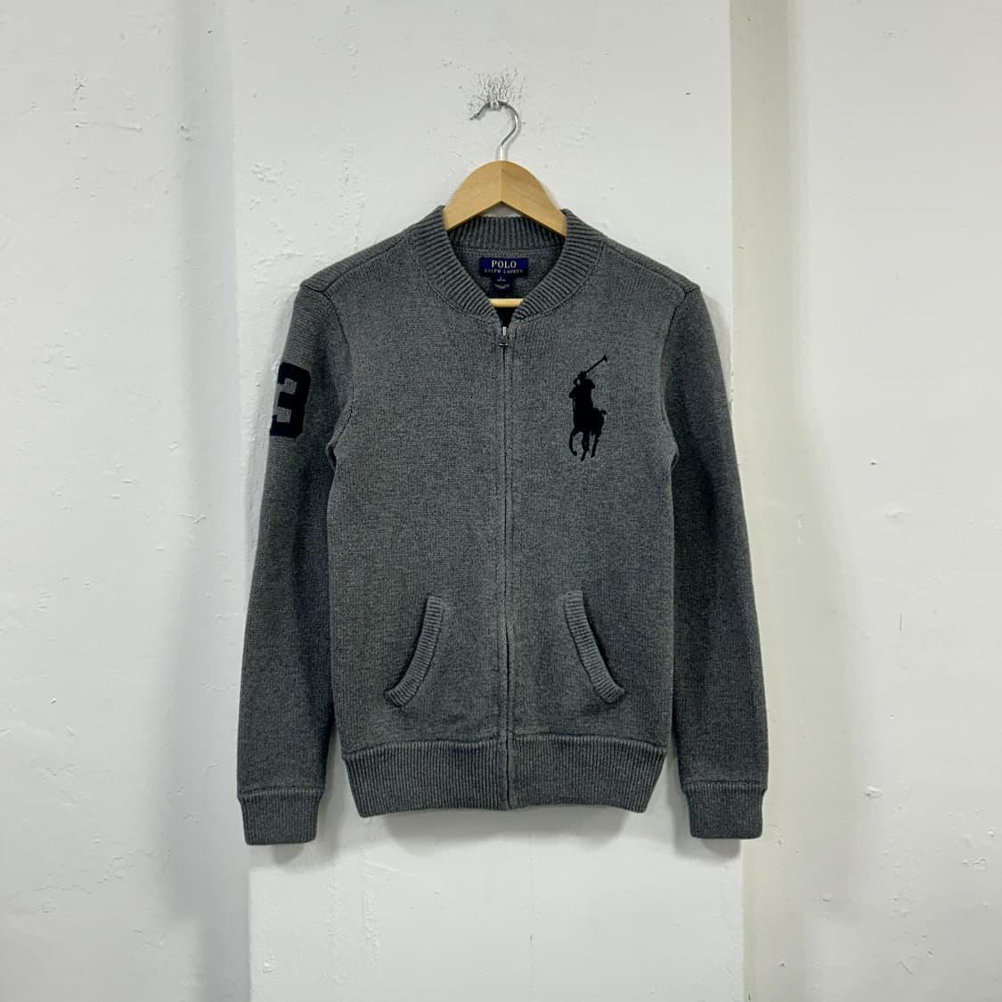 폴로 빅포니 그레이 니트집업 상품이미지1