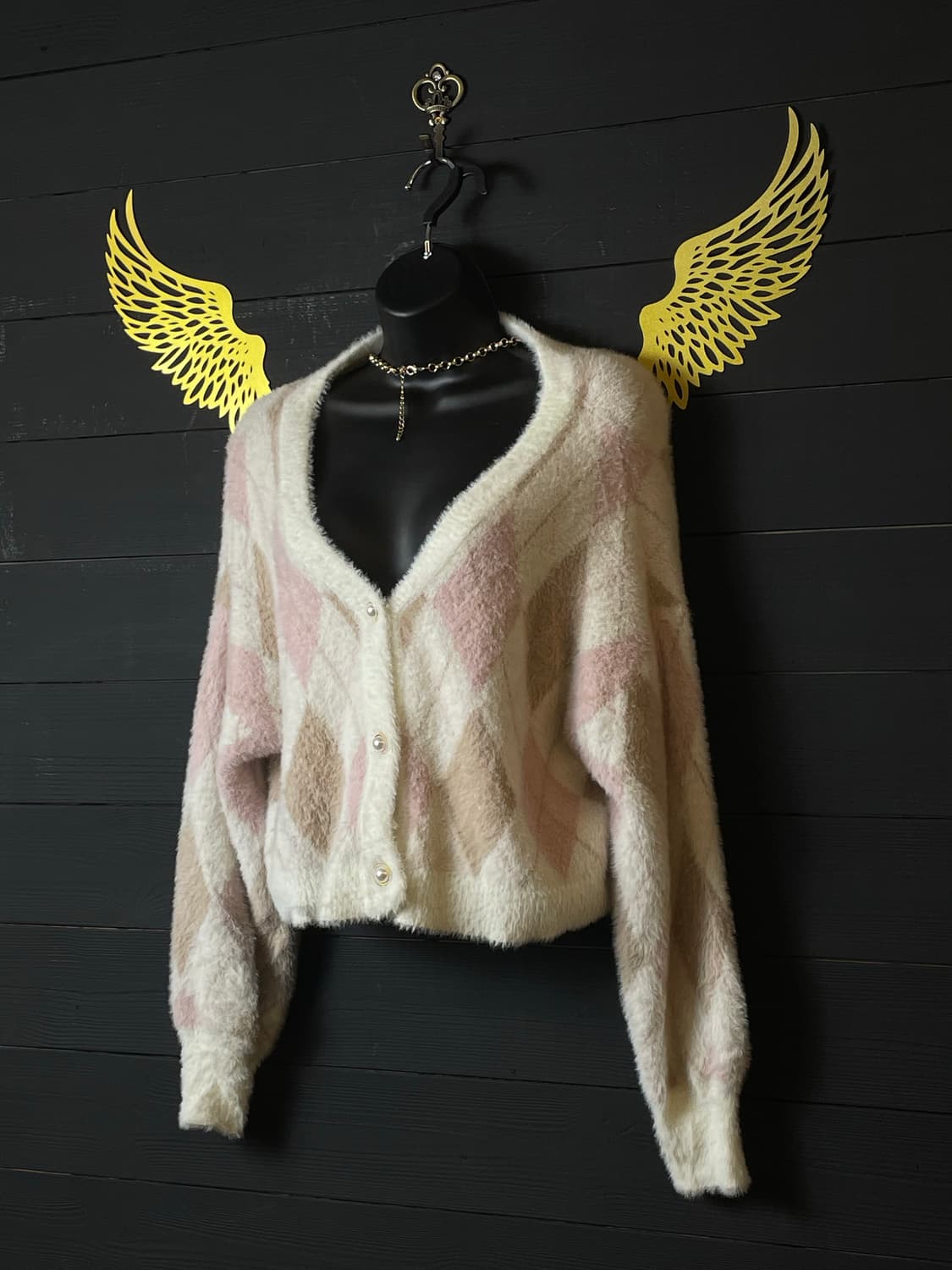 CHIP CLIP 칩 클립 앙고라 퍼 아가일 패턴 딸기초코 핑크 가디건 상품이미지2