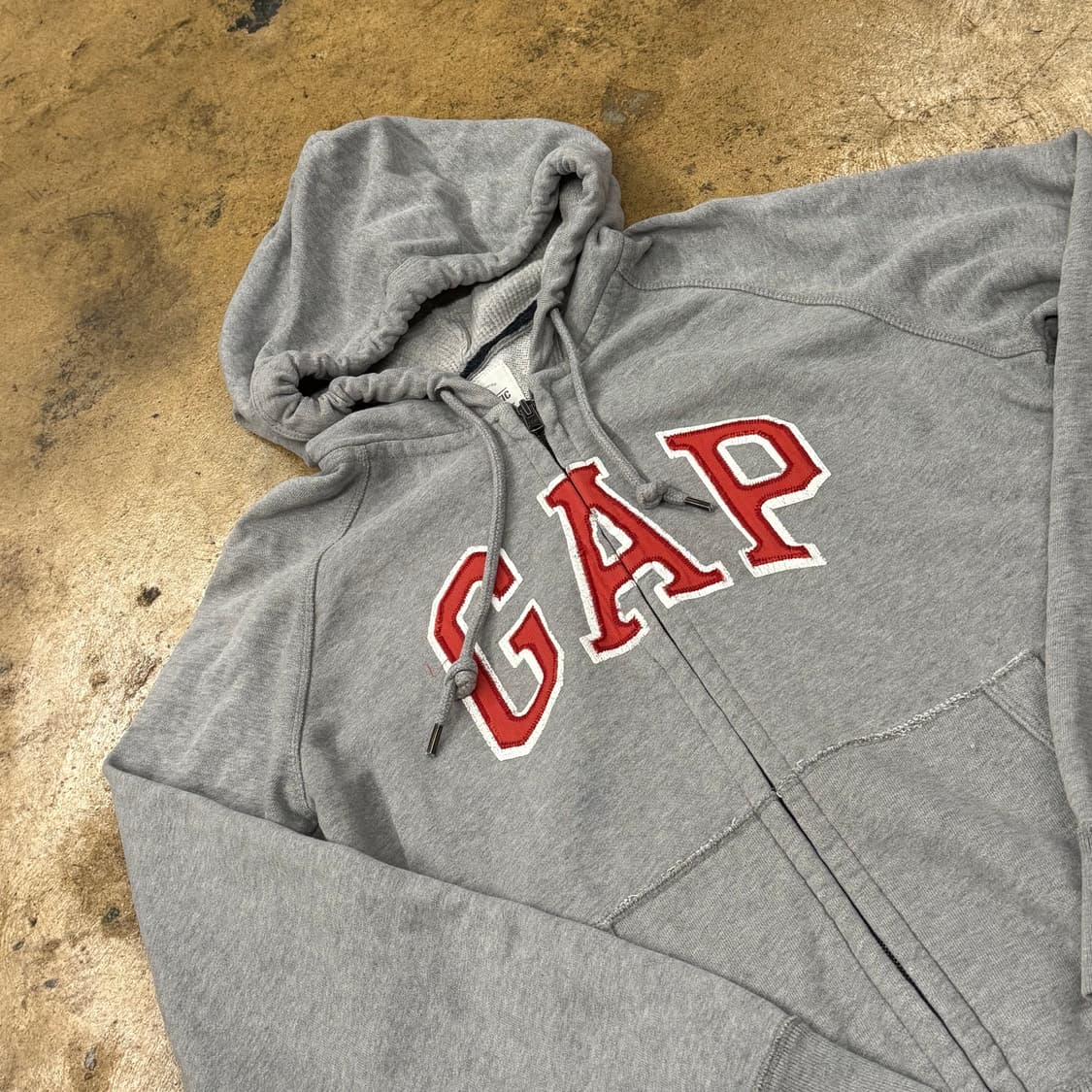갭 레드 그레이 후드집업  상품이미지1