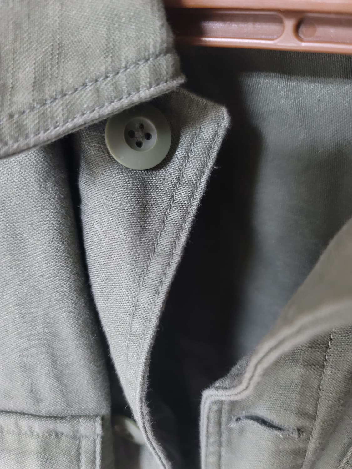 무탠다드 필드자켓  군복색 2XL 110사이즈 상태굿
 상품이미지3