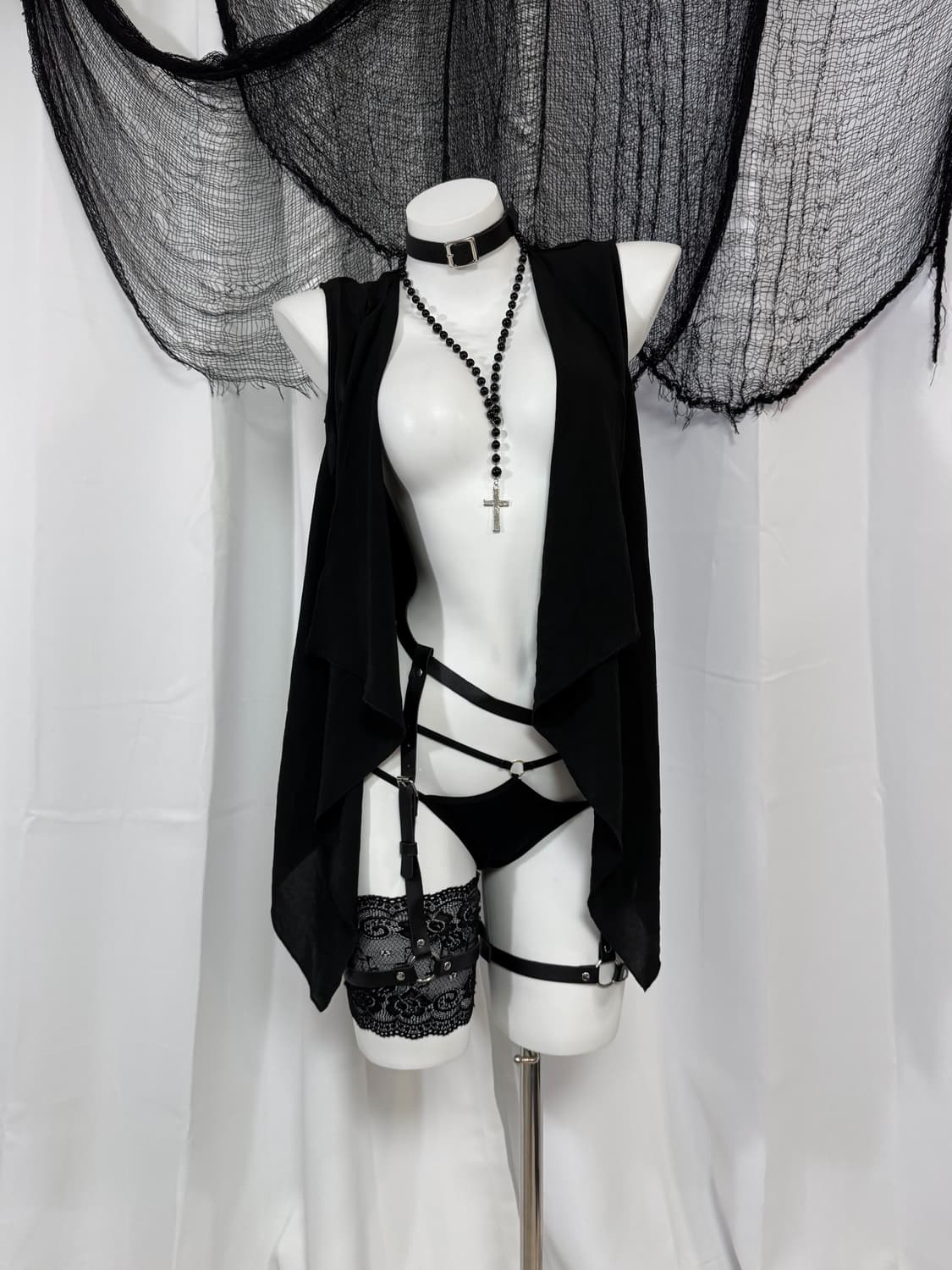 black vest 상품이미지1