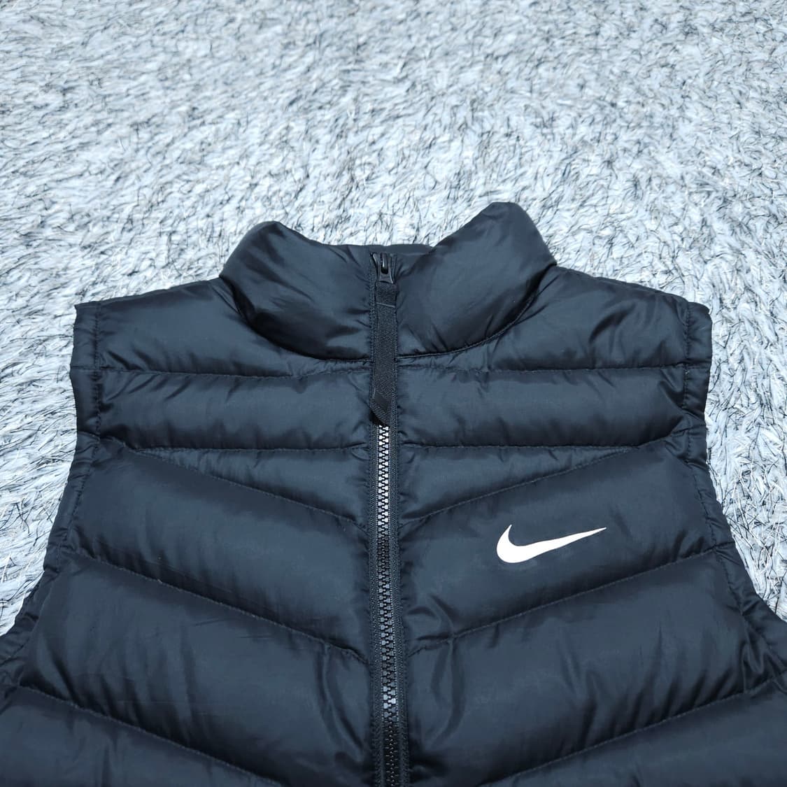 나이키) S 여자 스우시 윈드러너 패딩조끼 / 왕눈이샵 상품이미지2