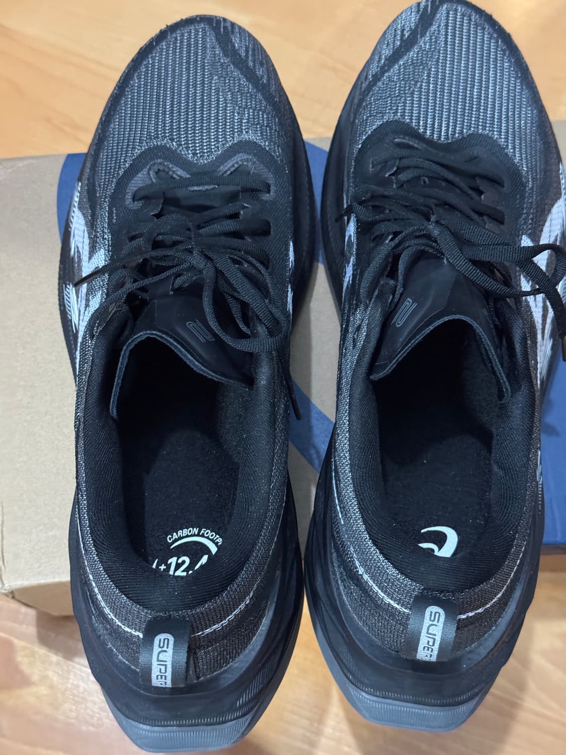 아식스 러닝화 슈퍼블라스트2 295 상품이미지2