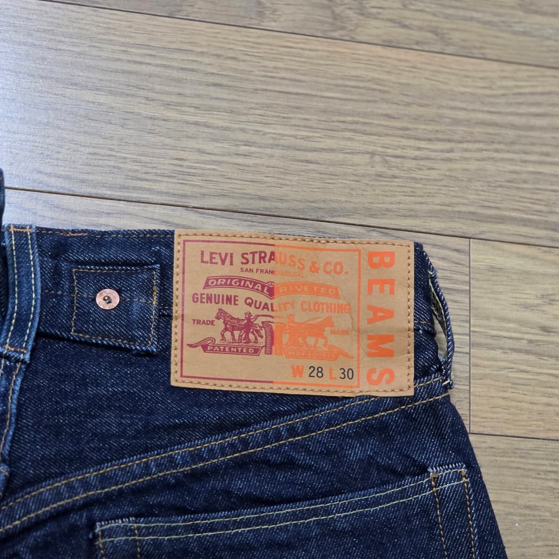[28x30] 빔즈 x 리바이스 하프앤하프 컬랙션 데님 상품이미지7