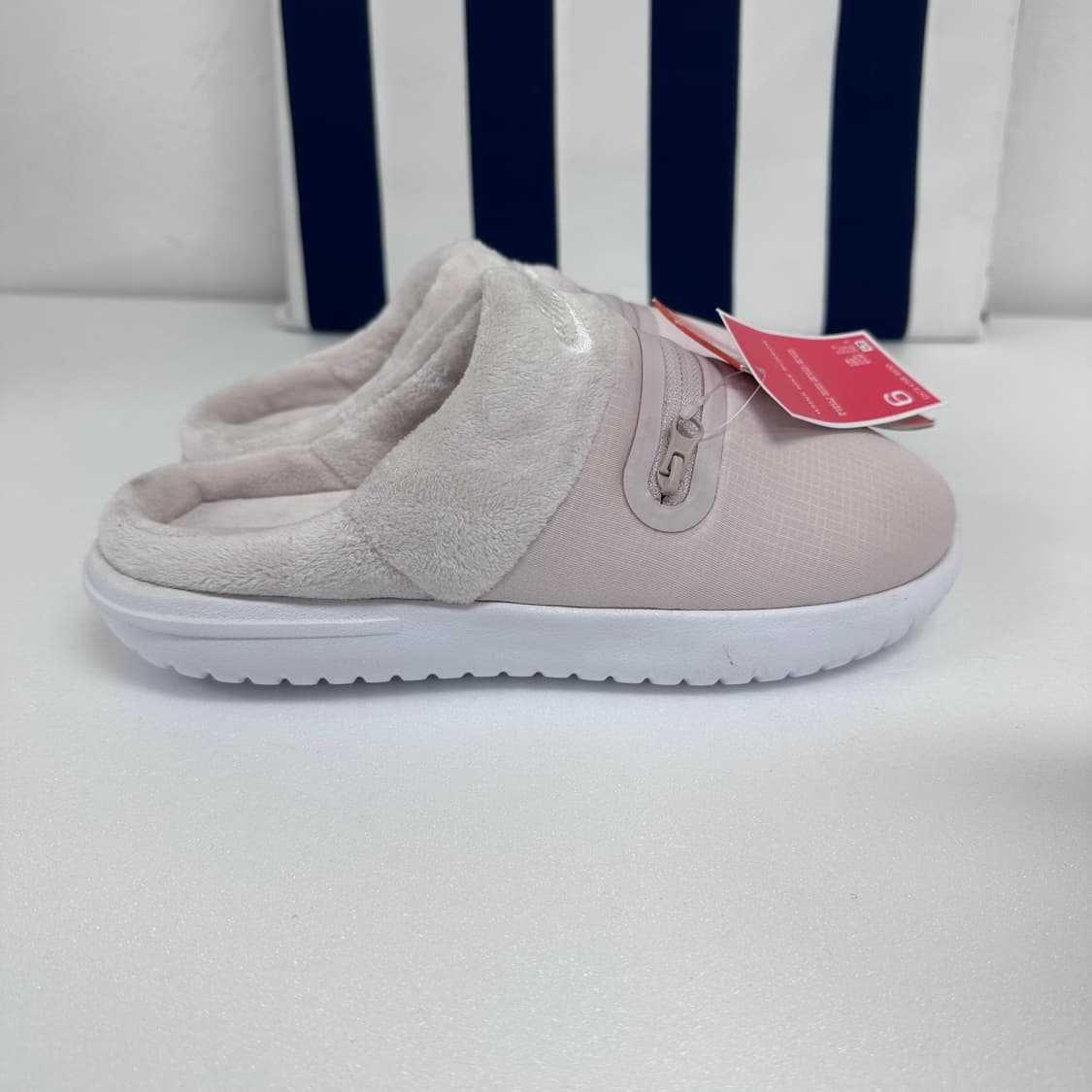 (새상품) 나이키 버로우 슬리퍼 베어리로즈 230 상품이미지3