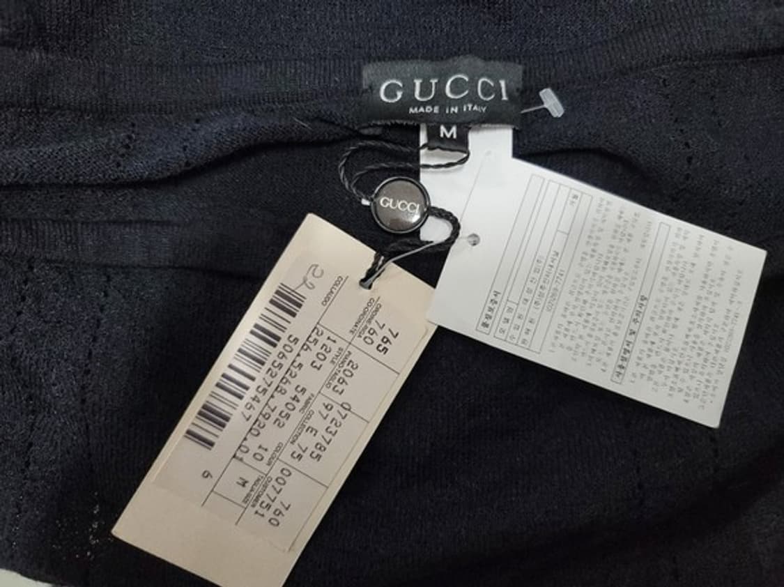 GUCCI 구찌 블랙 모직 스커트 밴드스커트 여성 M 새상품

 상품이미지5