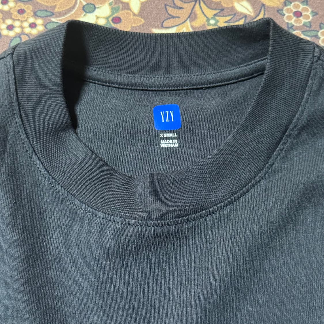 이지 갭 숏슬리브 티셔츠 블랙 상품이미지3