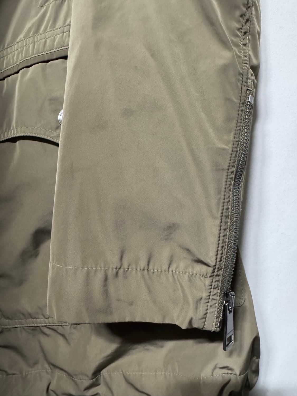 38 버버리 여성 나일론 패딩 자켓 상품이미지3