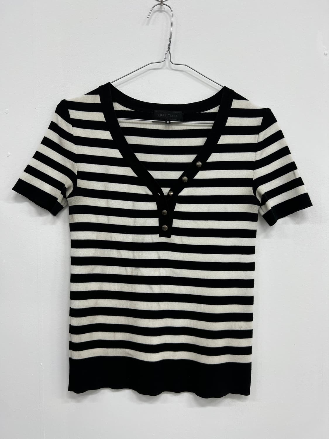 black stripe button knit top 상품이미지2