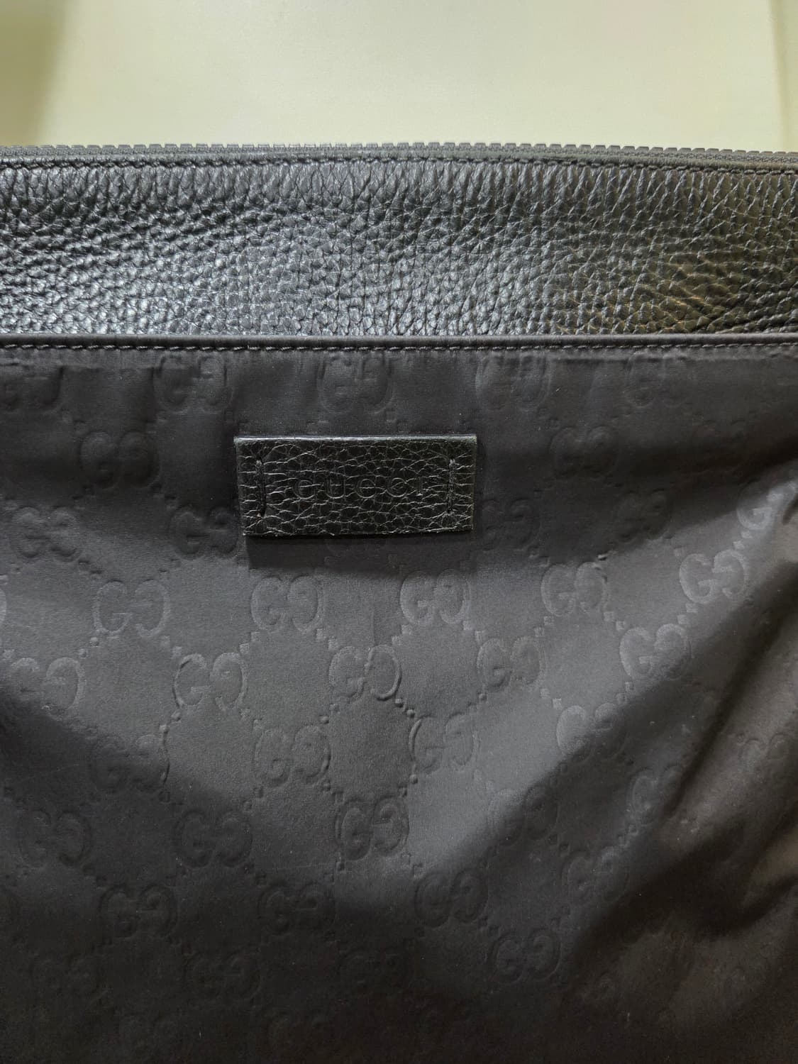 구찌 마이크로 씨마 크로스백 상품이미지2