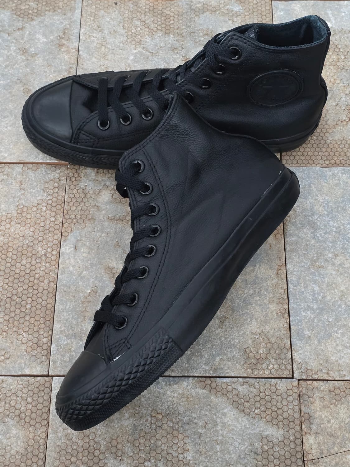 (250)컨버스 척테일러 올스타 하이 레더 블랙 상품이미지3