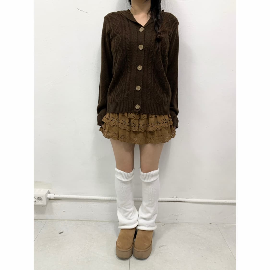 [A.V.V] 아베베 라떼갸루 코코아 니트 가디건 상품이미지1