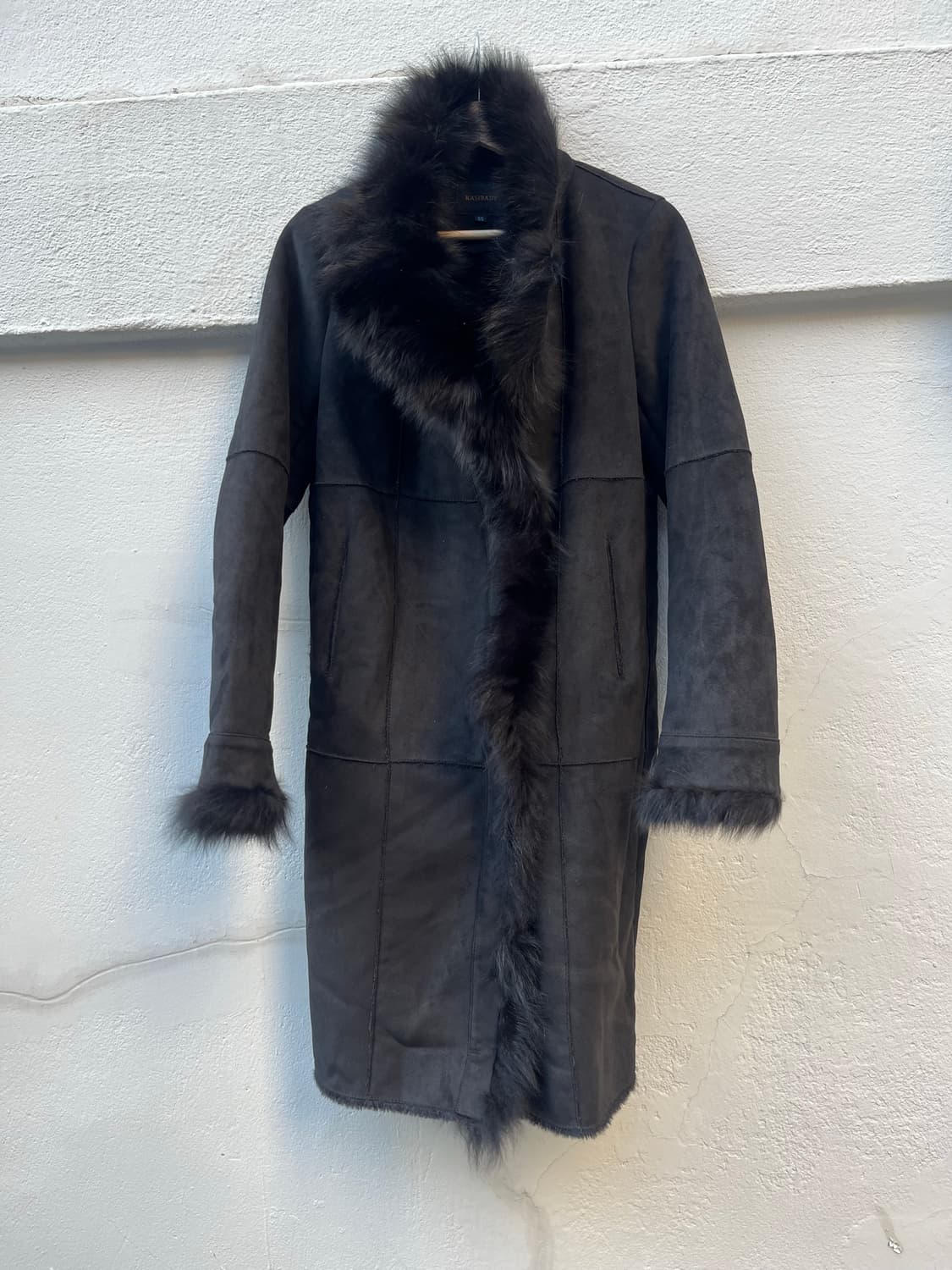 블랙 퍼 무스탕 코트 상품이미지3