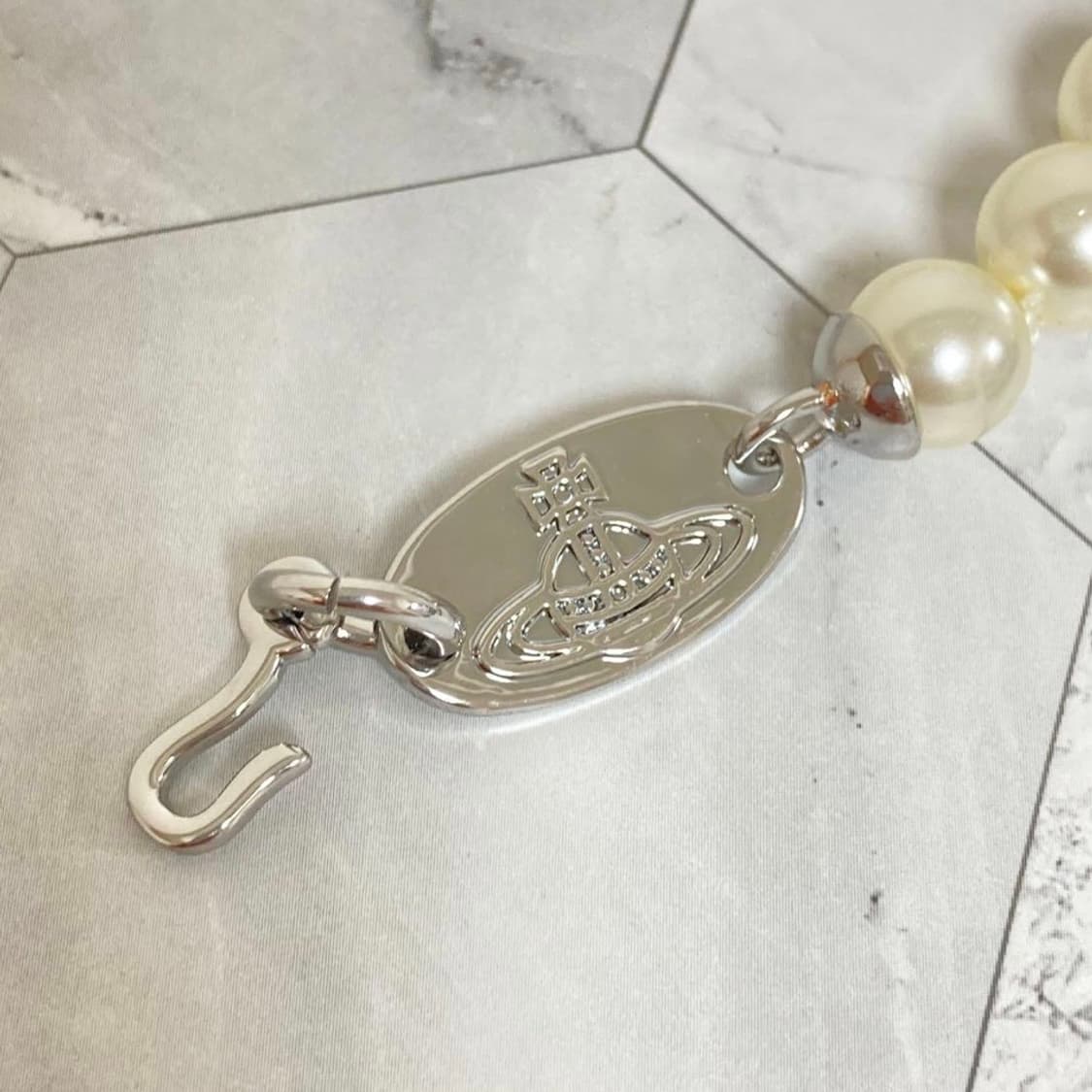 비비안웨스트우드 아카이브 orb자물쇠 진주 펄 초커(새상품) 상품이미지8