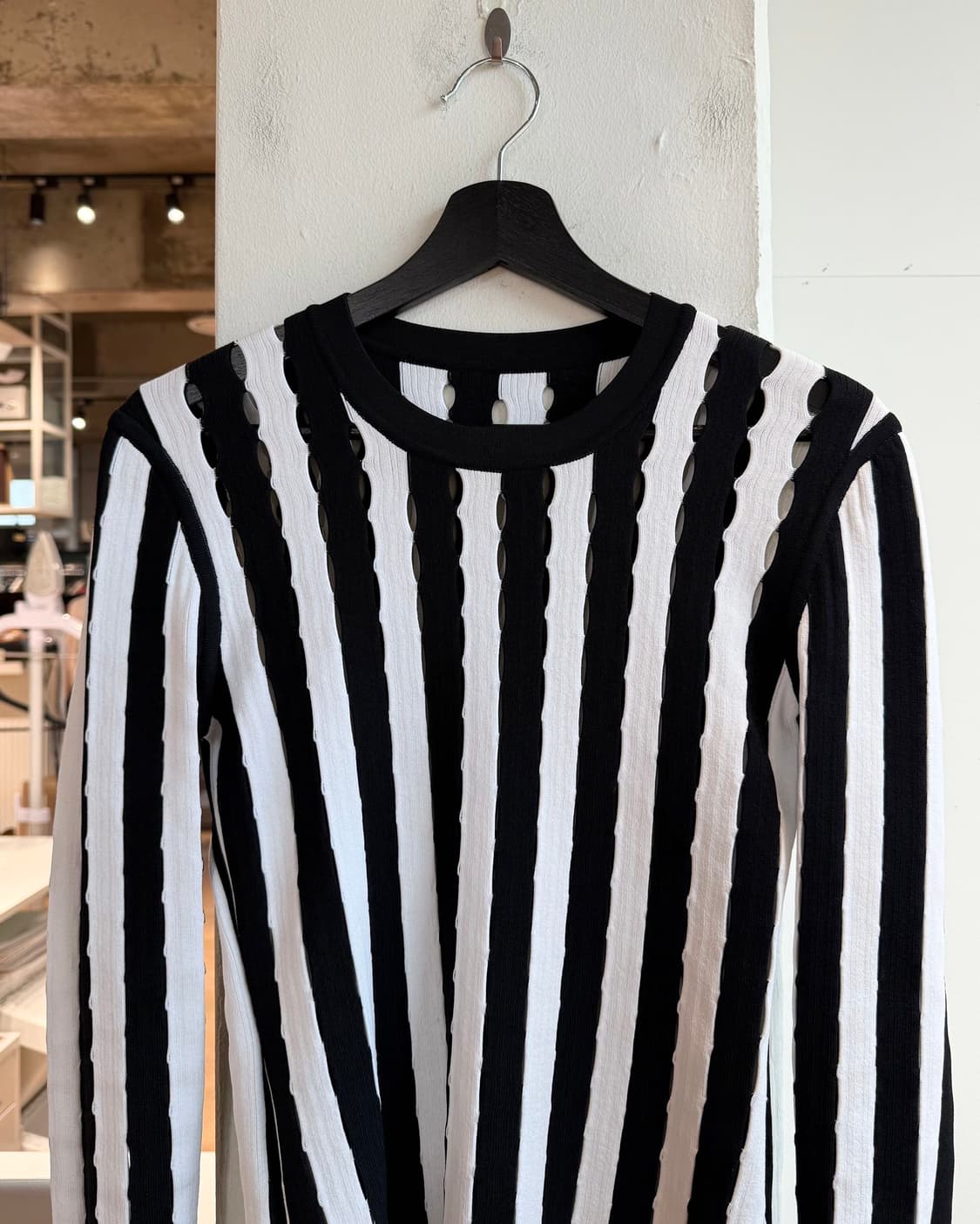 알렉산더 왕 블랙 화이트 스트라이프 니트  상품이미지3