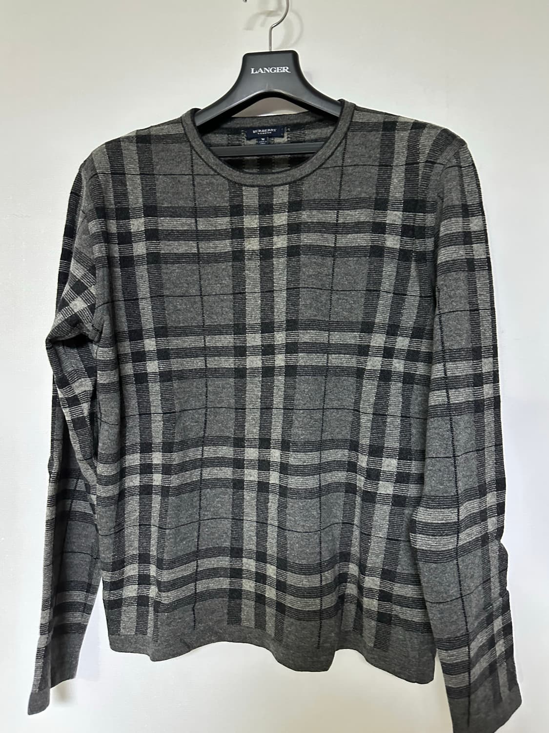 버버리 런던 남성 니트 M사이즈 상품이미지1