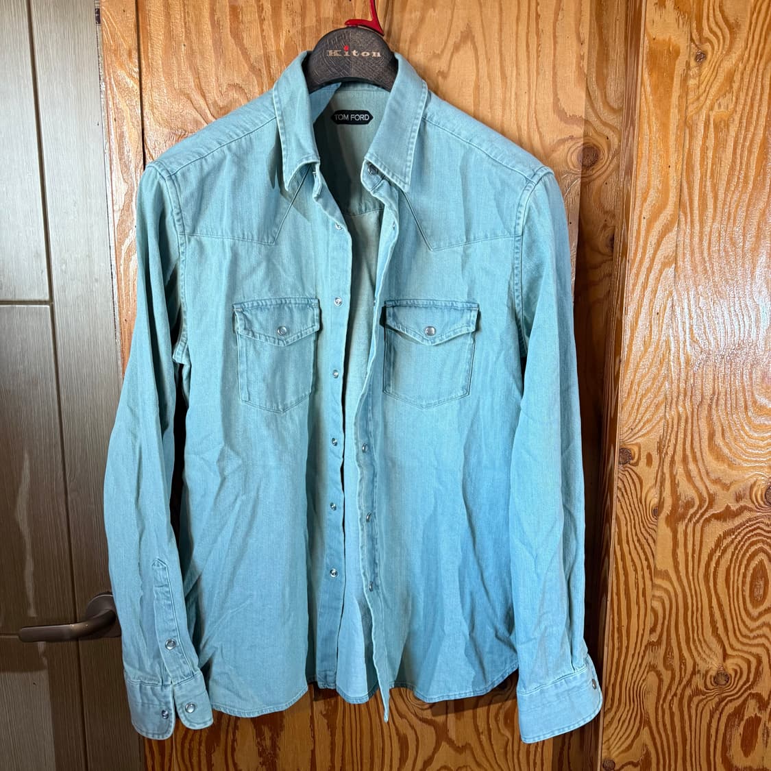 톰포드 데님 셔츠 새상품 판매 합니다. 상품이미지2