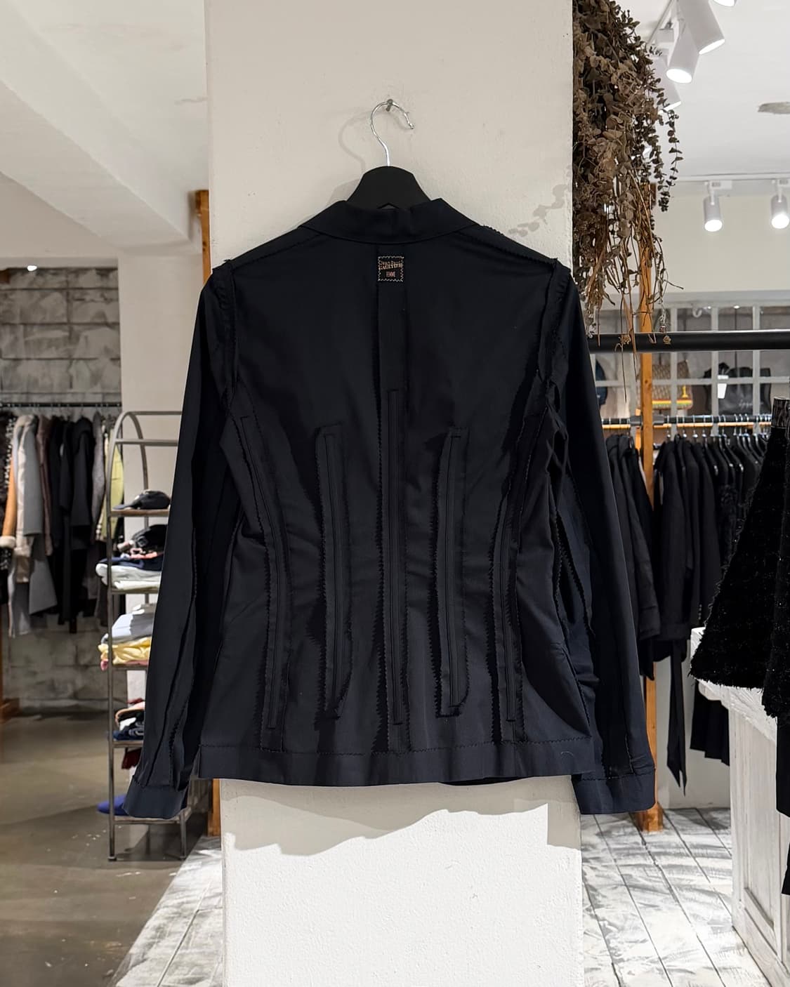 장 폴 고티에 블랙 프레이드 심 디테일 자켓 상품이미지6