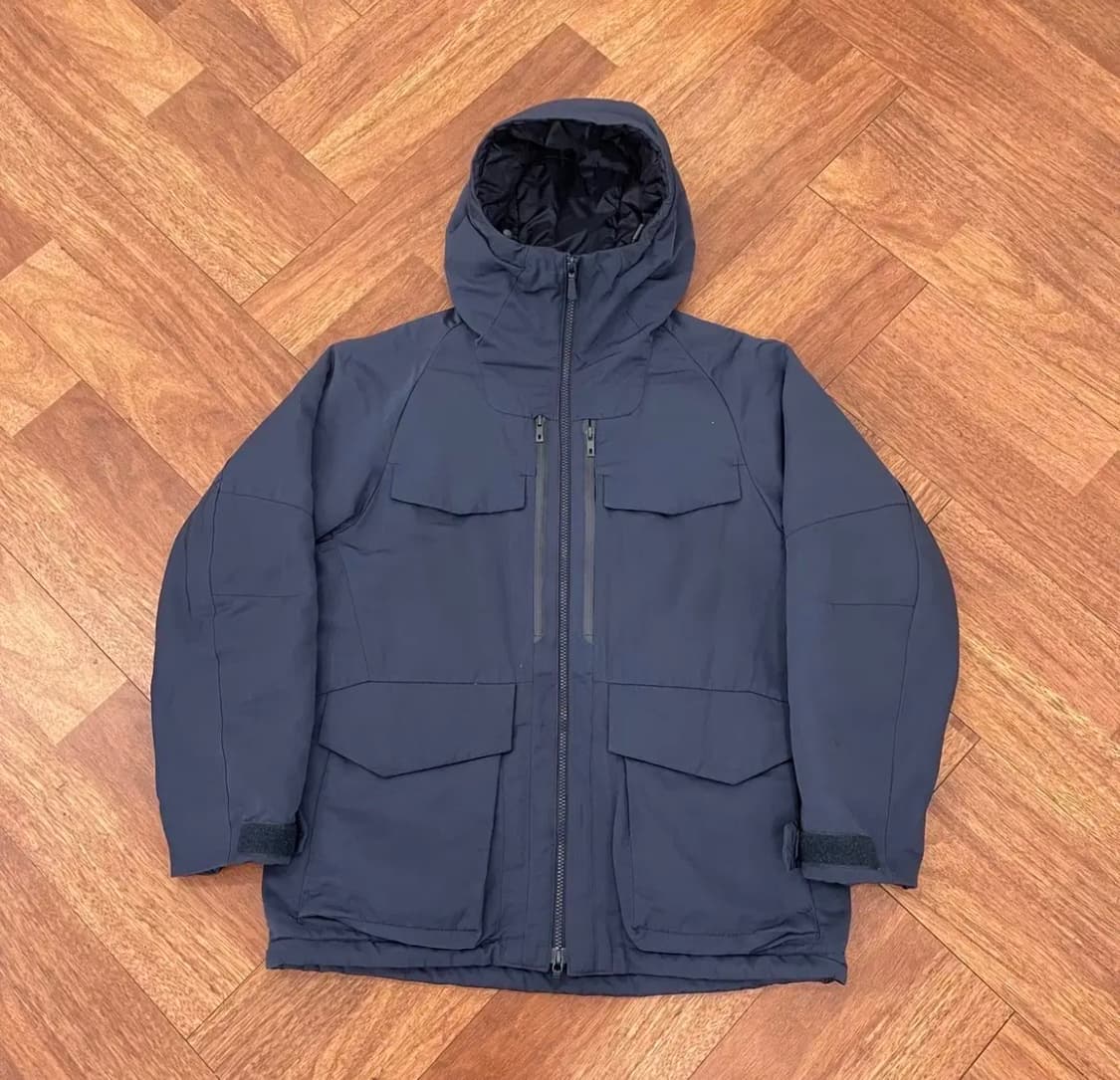 유니클로 x 화이트마운티니어링 하이브리드 다운 파카 상품이미지2