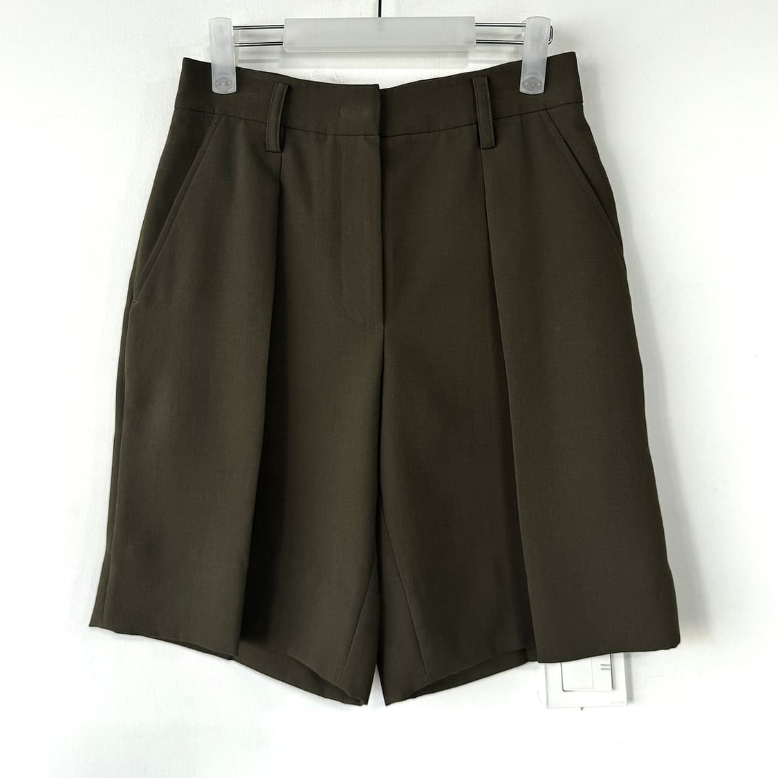 시스템 SYSTEM 핀턱 하프 팬츠 상품이미지1