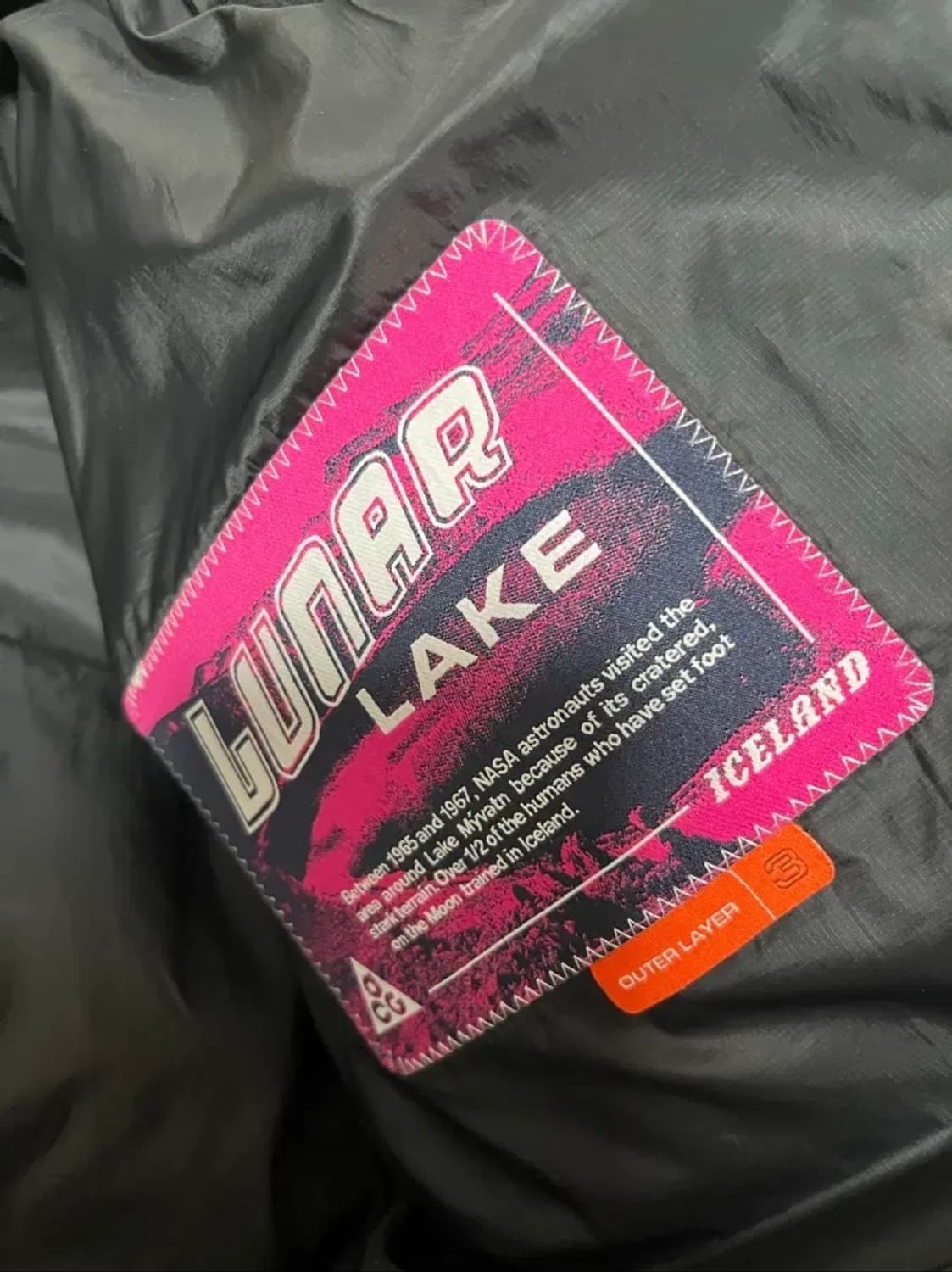 나이키acg루나레이크 패딩 L 상품이미지4