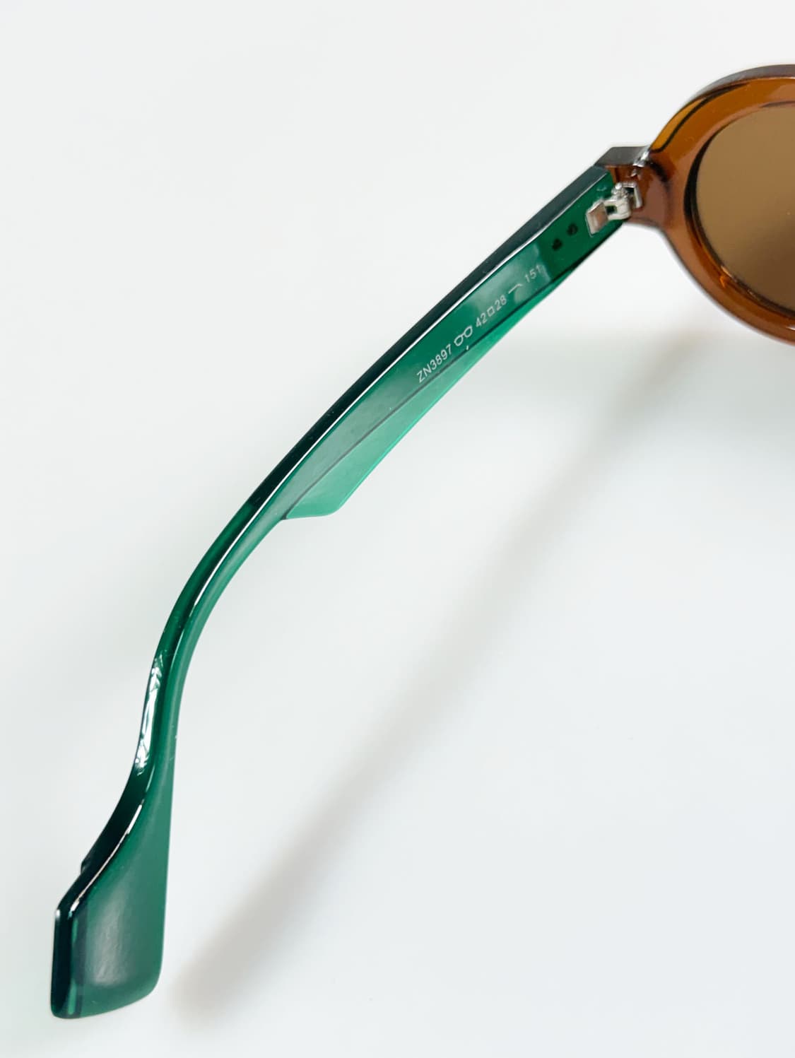 엠버 & 그린 볼드 라운드 키홀 브릿지 빈티지 틴트 선글라스 상품이미지7