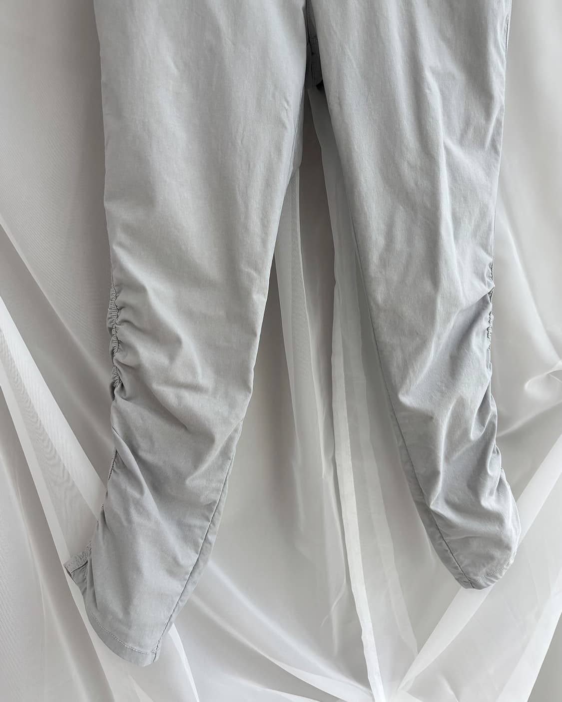 iez gray shirring designed pants 상품이미지7