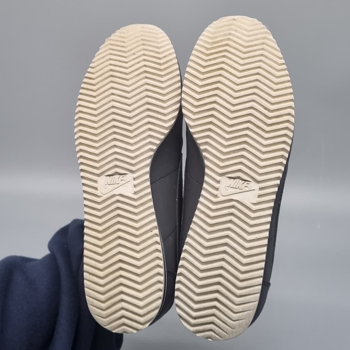 나이키 코르테즈se  운동화250 상품이미지3