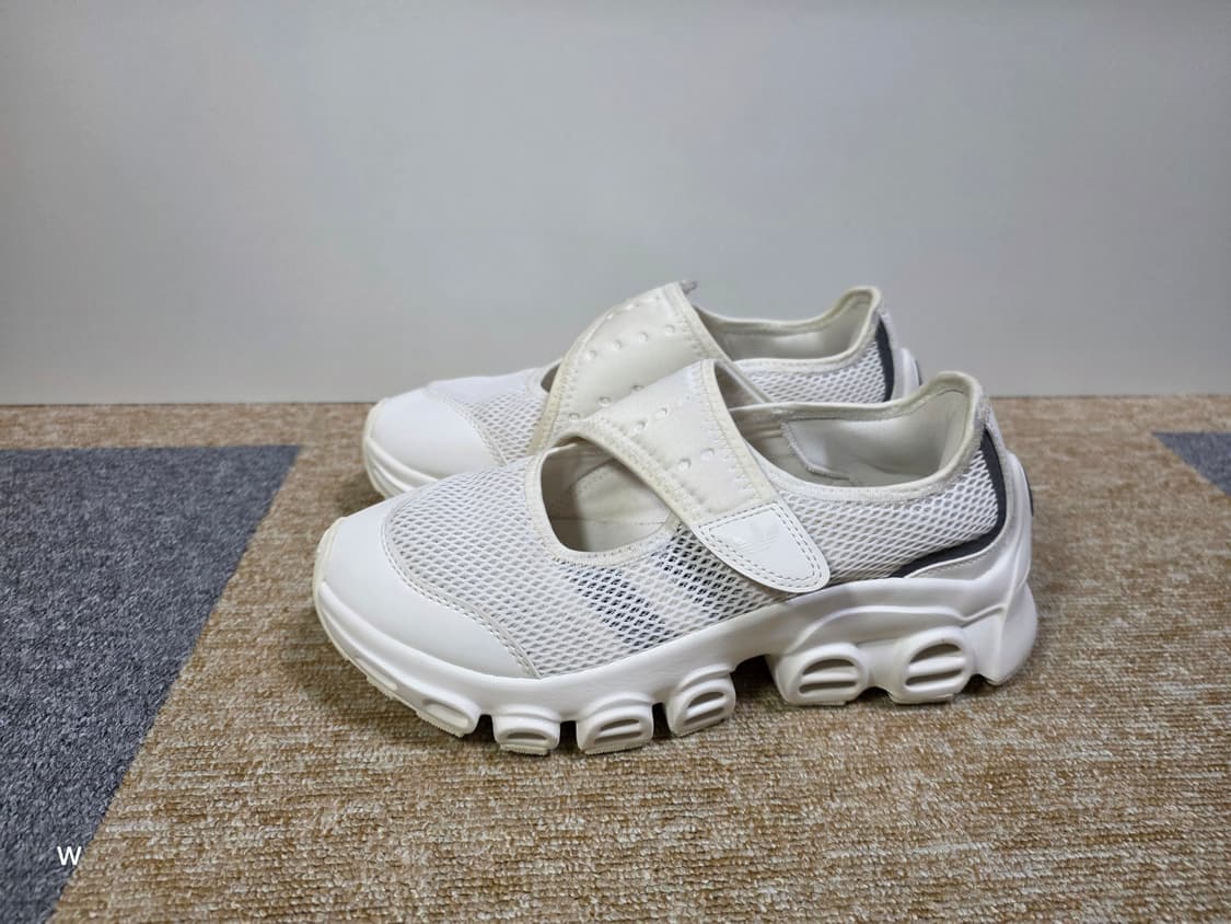 아디다스 아디폼 메가제인 [240mm] 상품이미지1