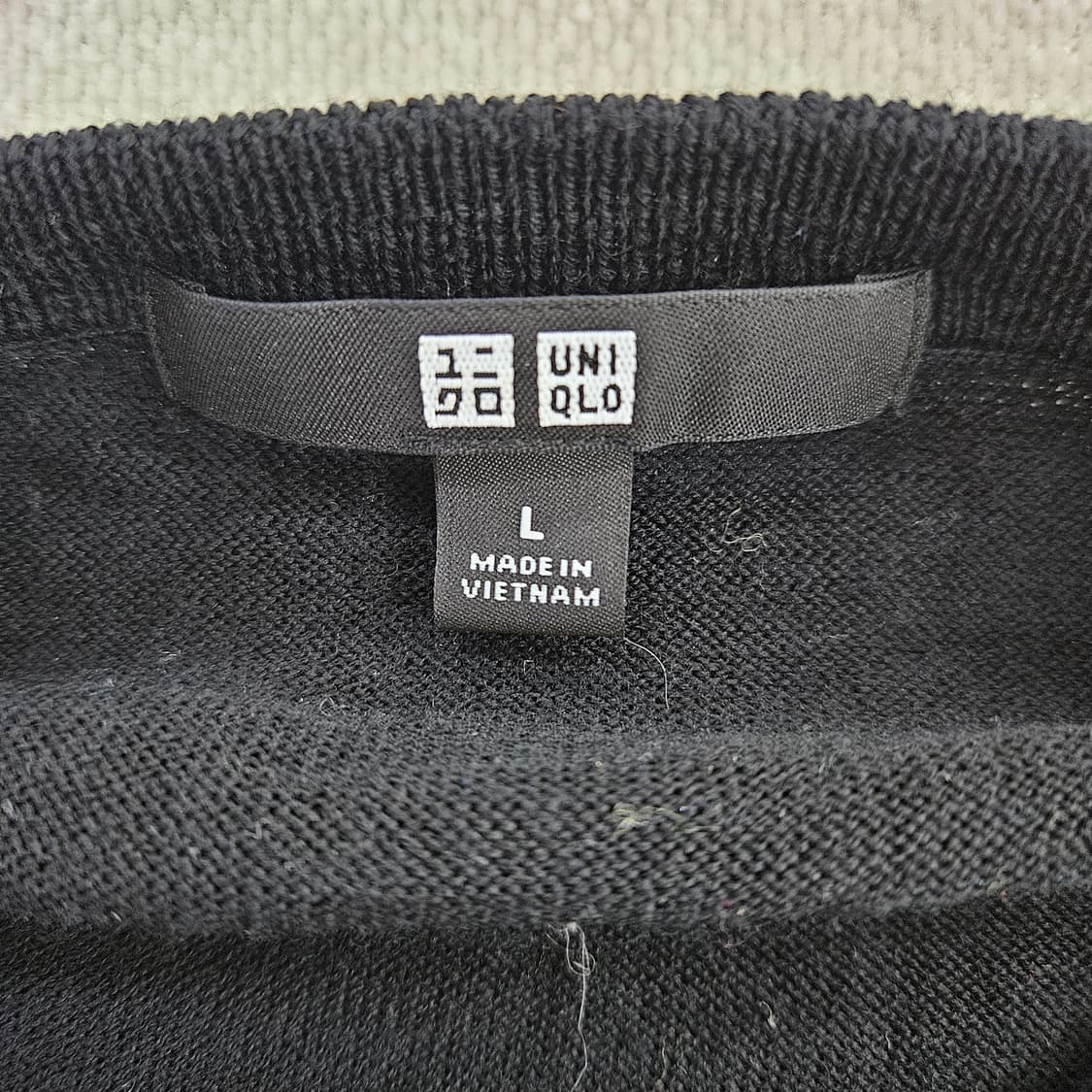 [L] 유니클로 퓨어 뉴 울 V넥 가디건 0114YH1 상품이미지3