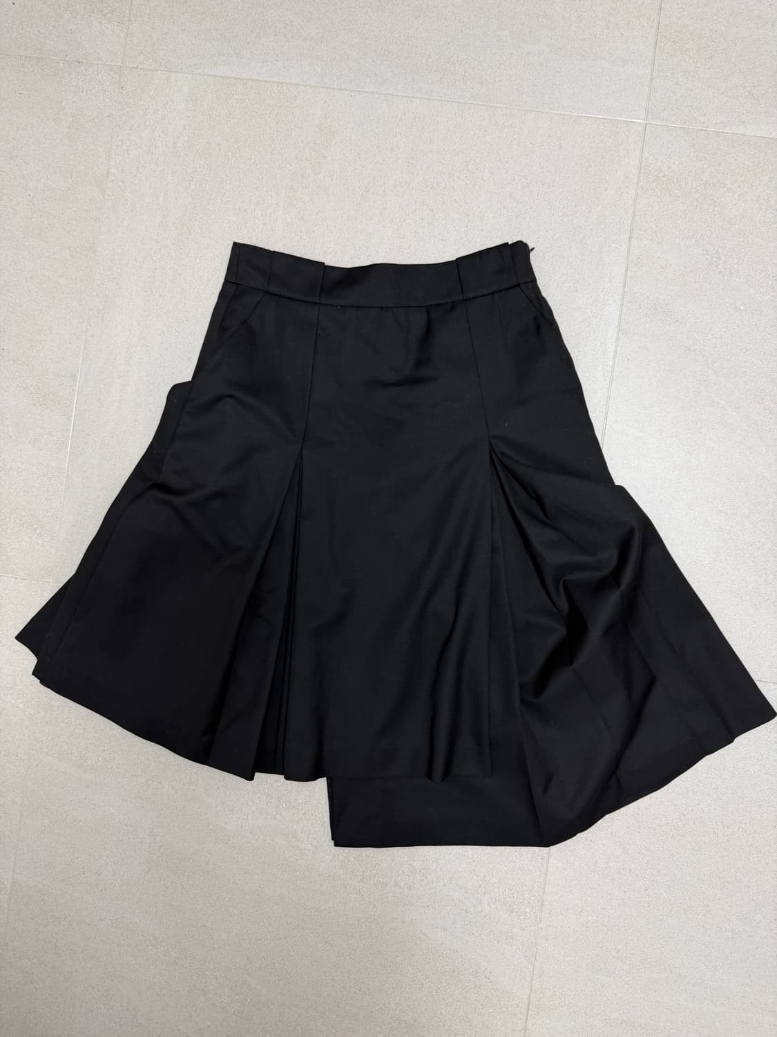 마리떼 비대칭 언발 스커트 상품이미지1