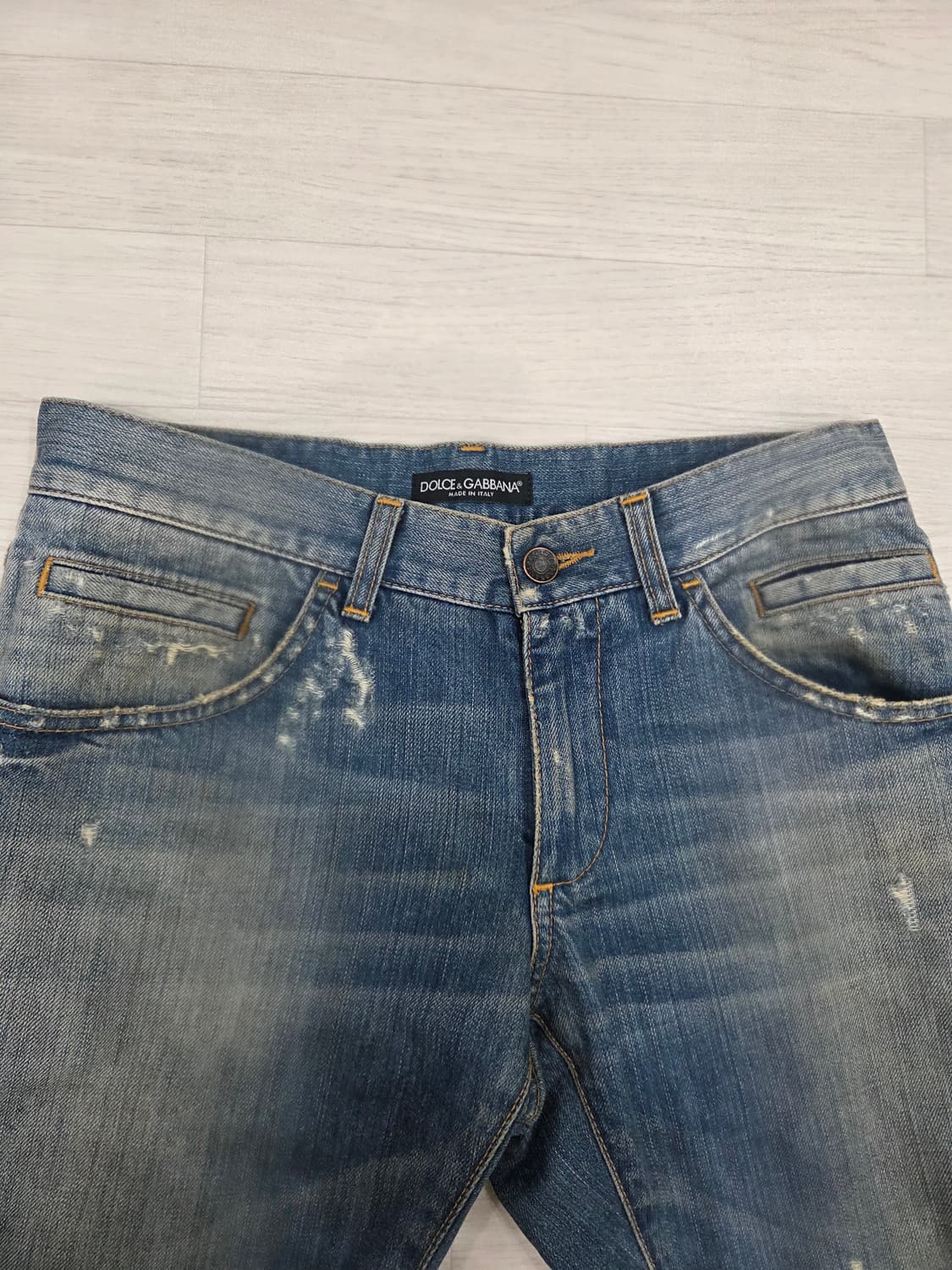 D&G  플레이트 디스트로이드 워싱 데님 상품이미지4
