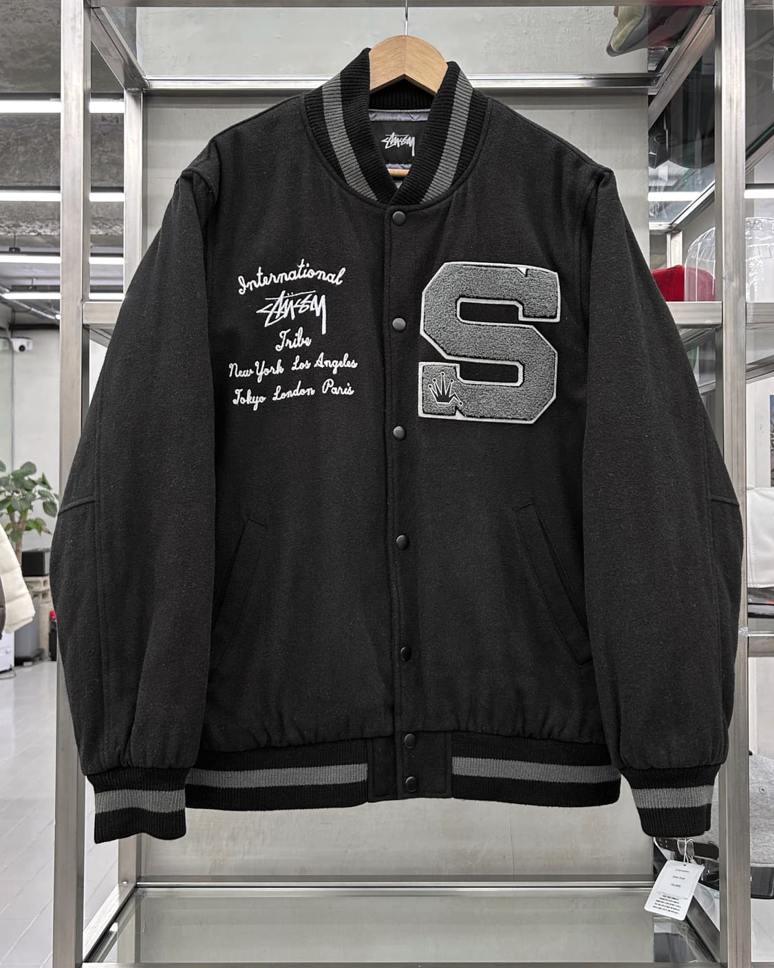 스투시 빅S 레터맨 울 바시티 자켓 블랙 상품이미지1
