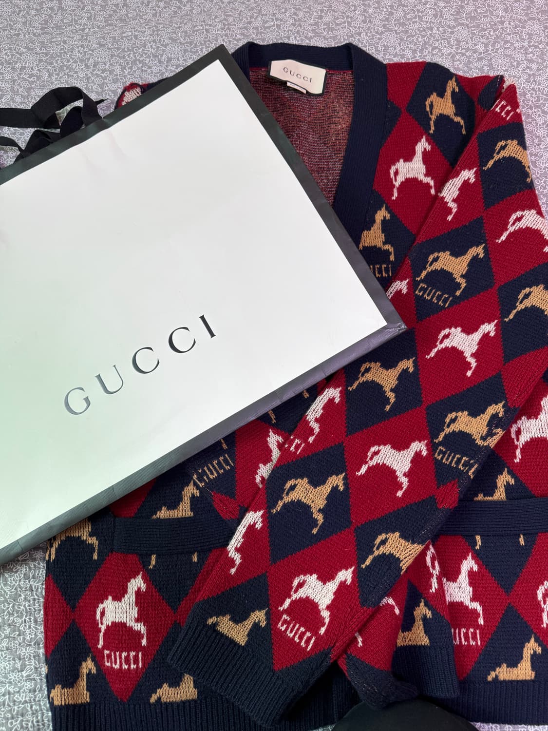 구찌 다이아몬드 울 가디건 상품이미지3