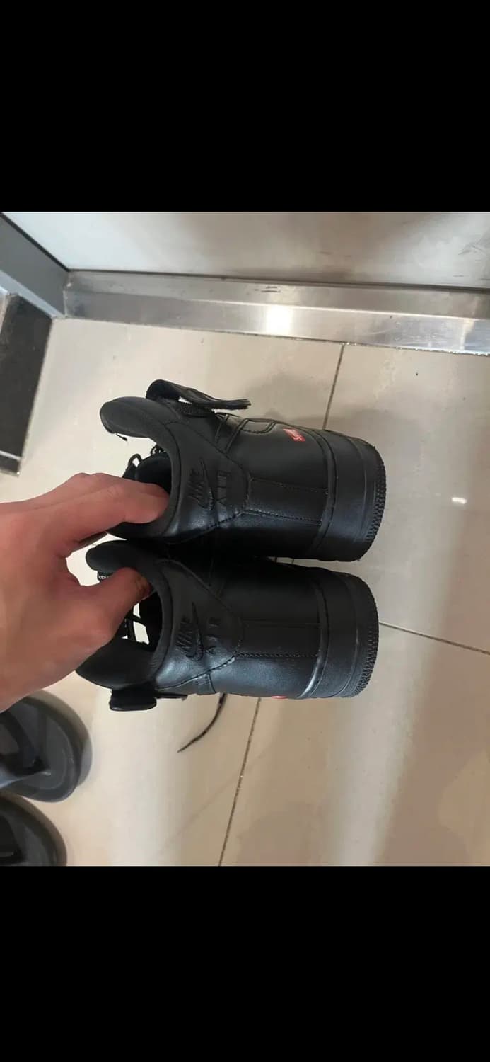 슈프림x나이키 에어포스 미드 300size 상품이미지3