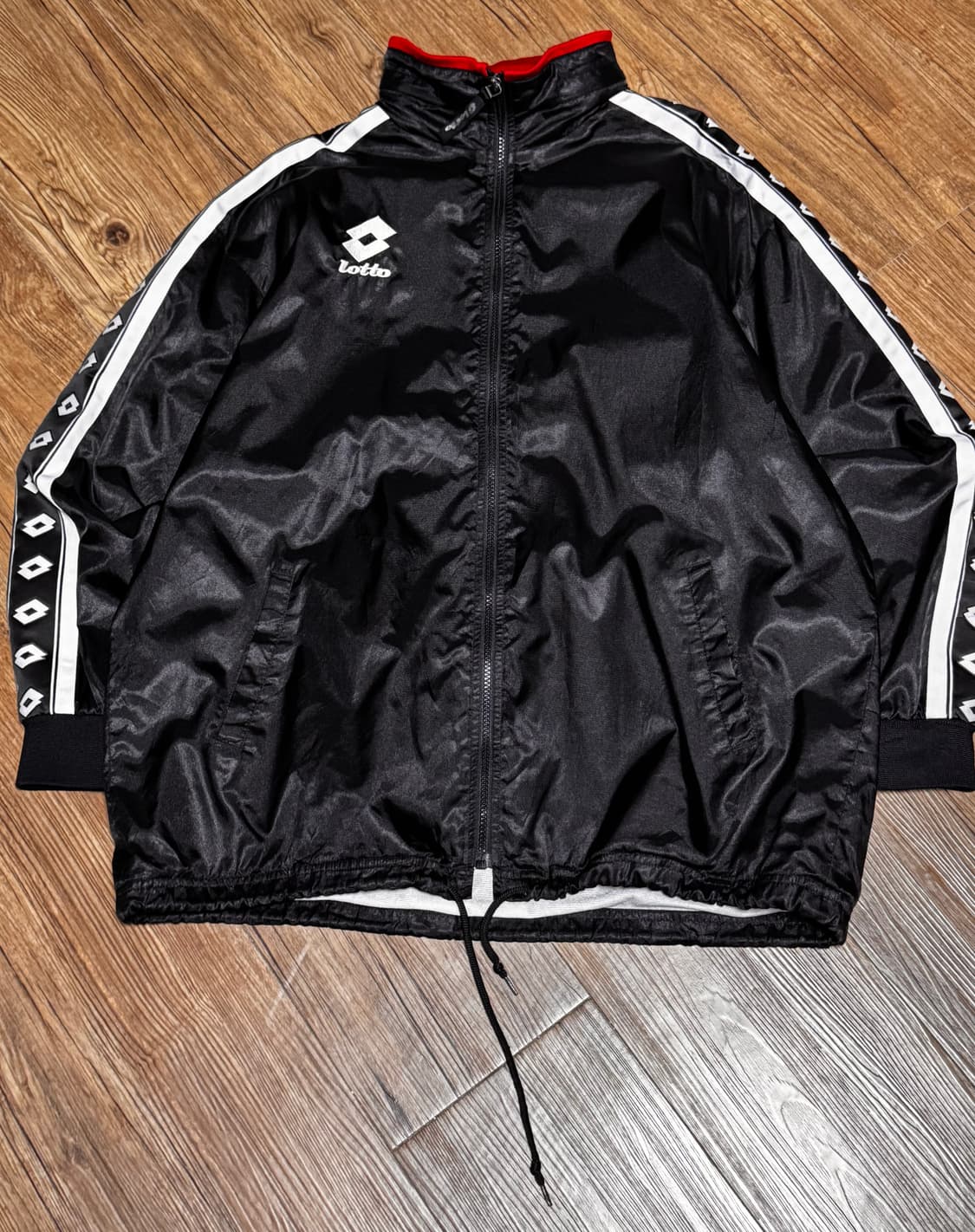 로또 올드스쿨 사이드 라인 바람막이 자켓 상품이미지2