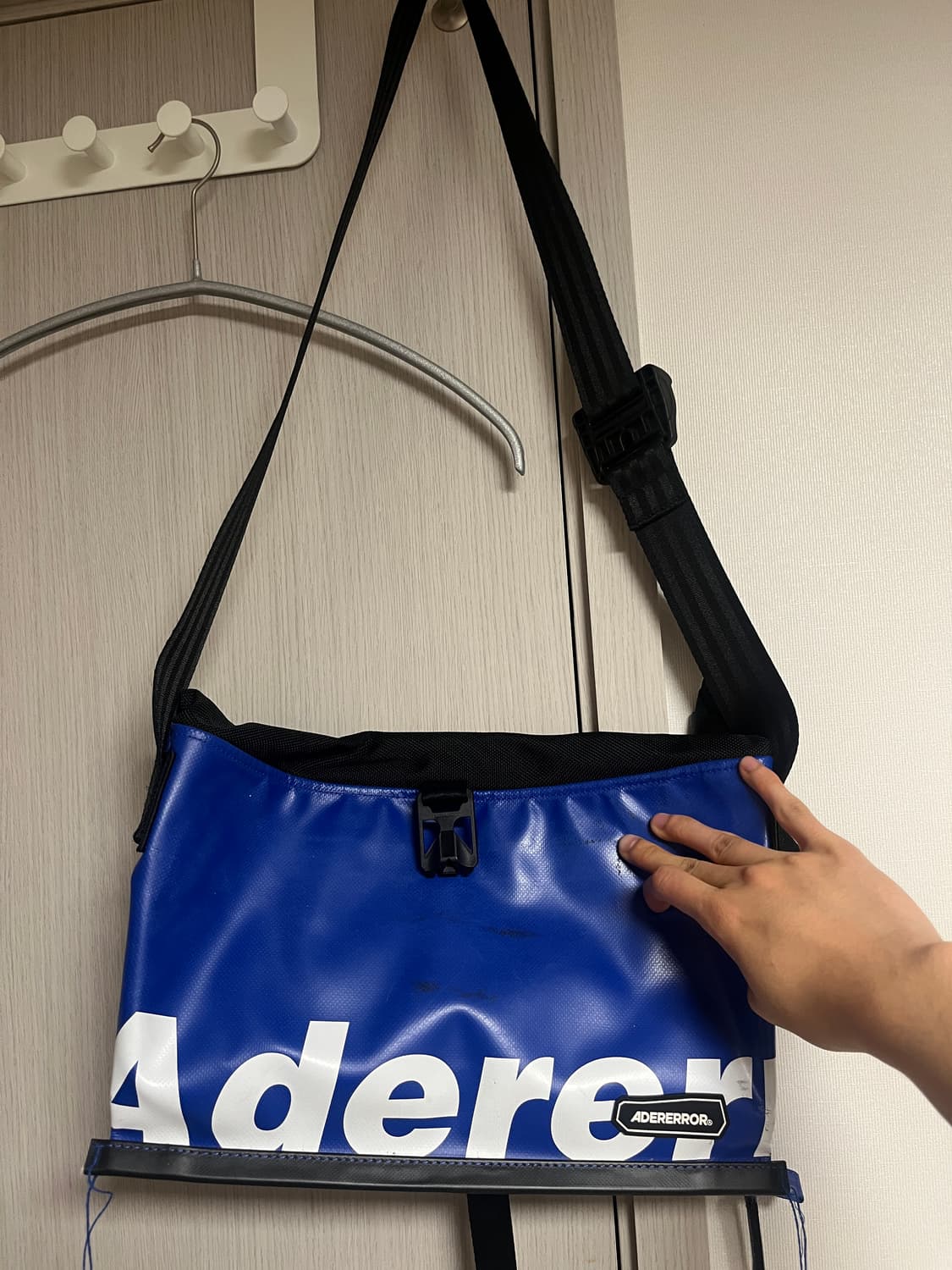 아더에러 롤 백 팝니다 상품이미지1