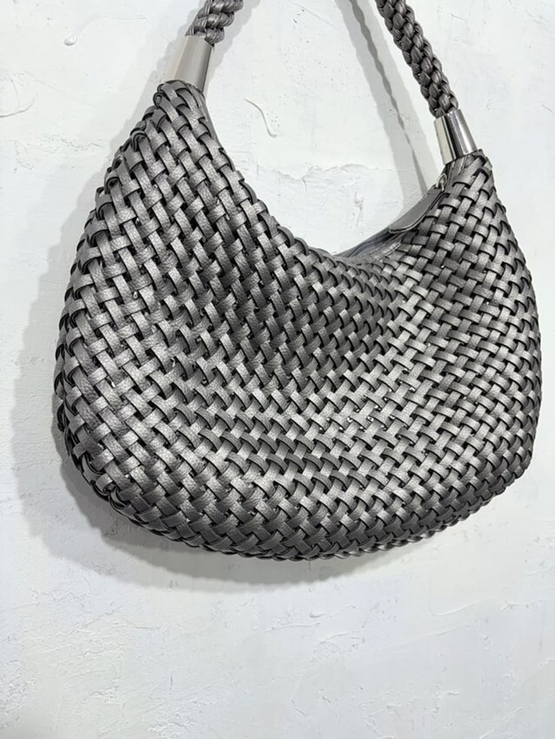 Y'SACCS Woven Metallic Hobo Bag -5 상품이미지6