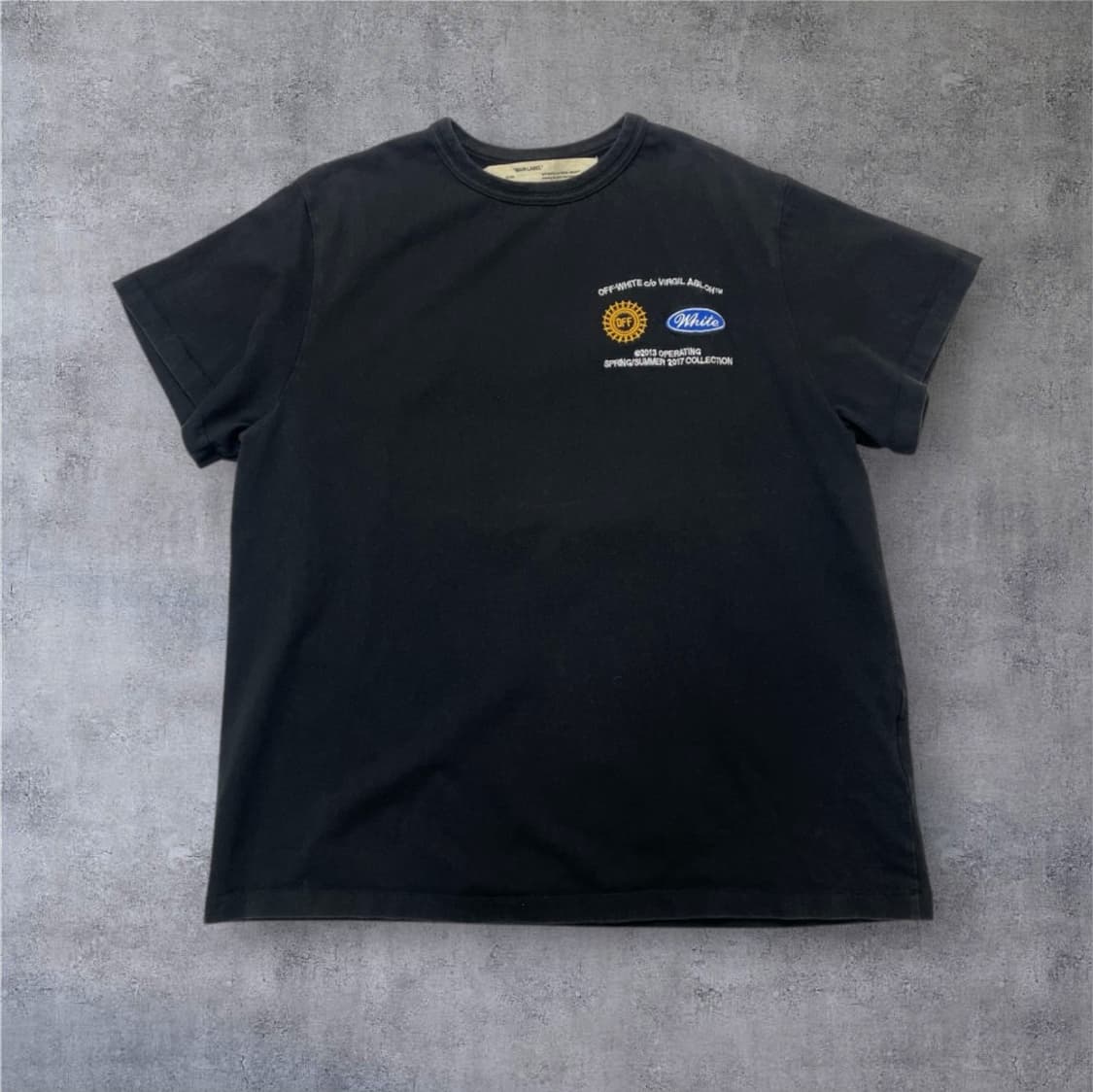 오프화이트 Off-white 블랙 로고 자수 반팔 티셔츠 M 상품이미지1