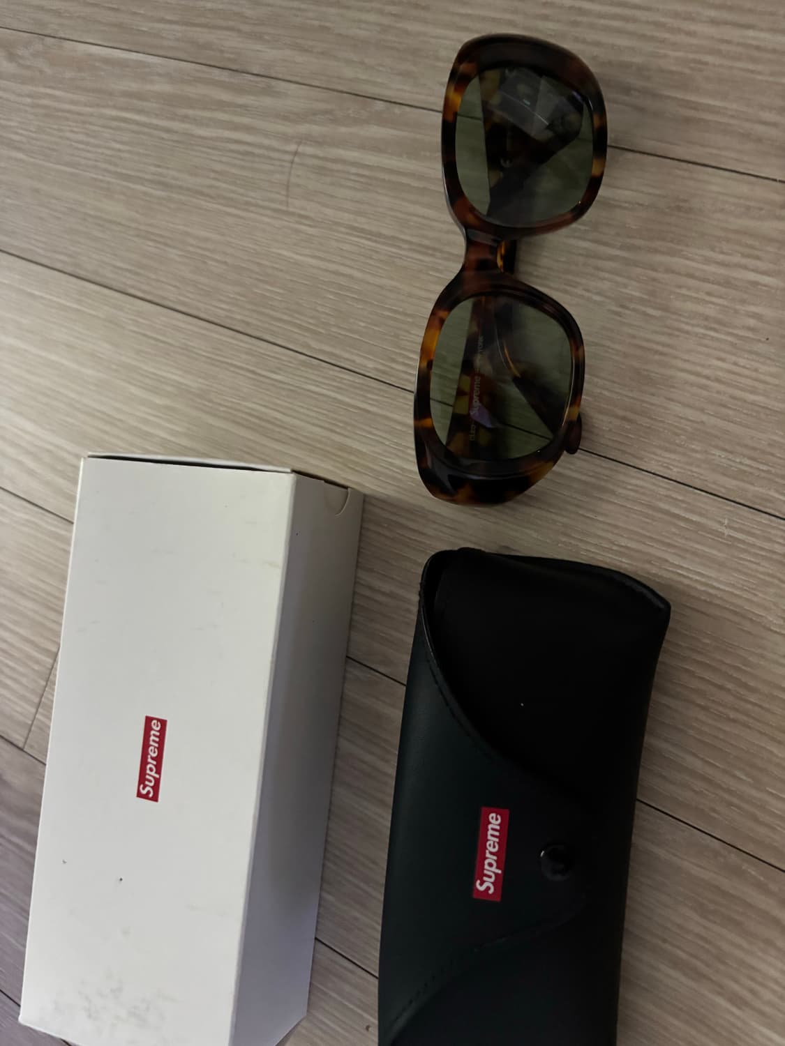 슈프림 24ss 선글라스 레오파드 상품이미지3