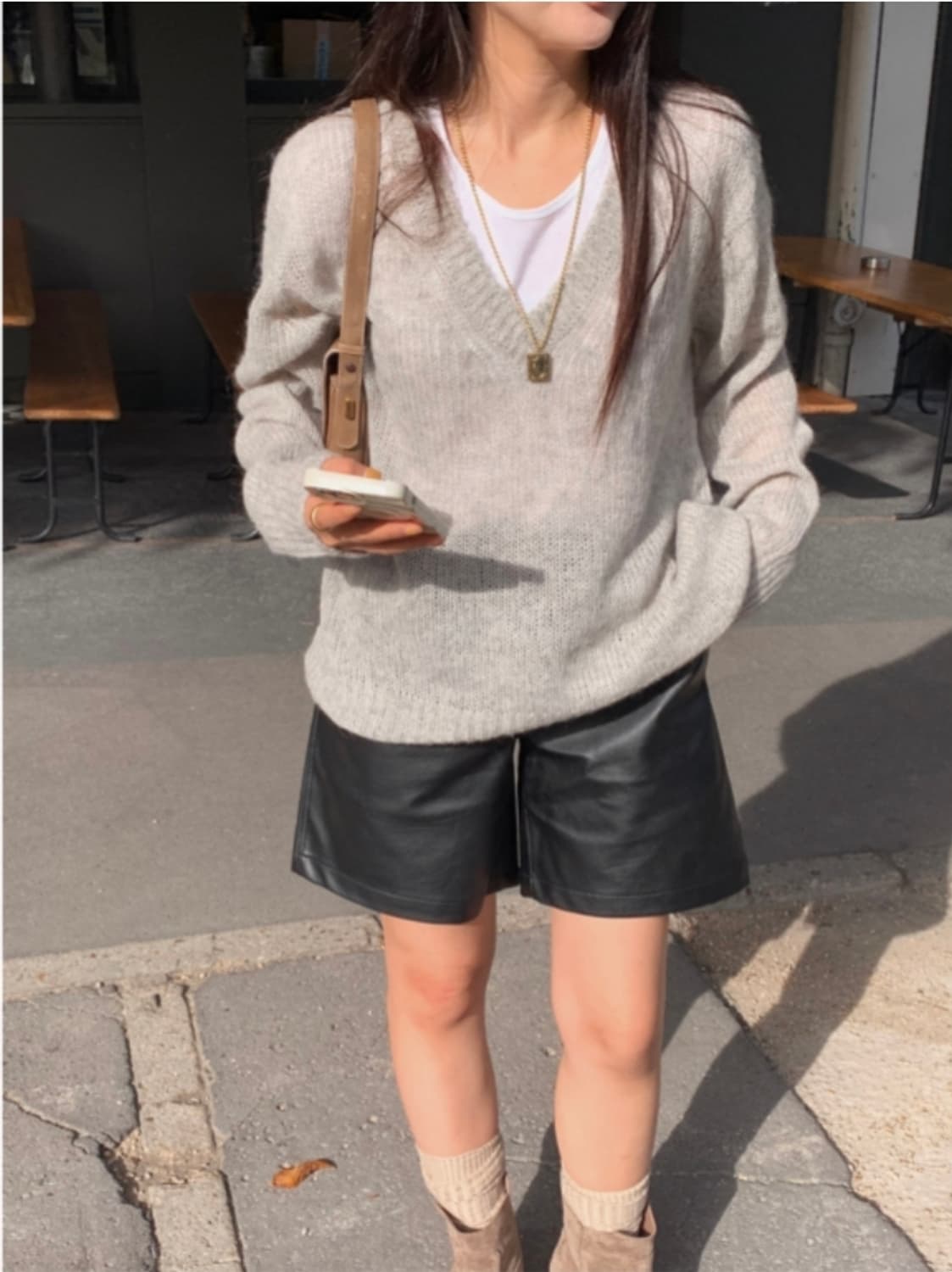 [새상품] 유이니 모헤어 브이넥 니트 정가6만원 상품이미지4