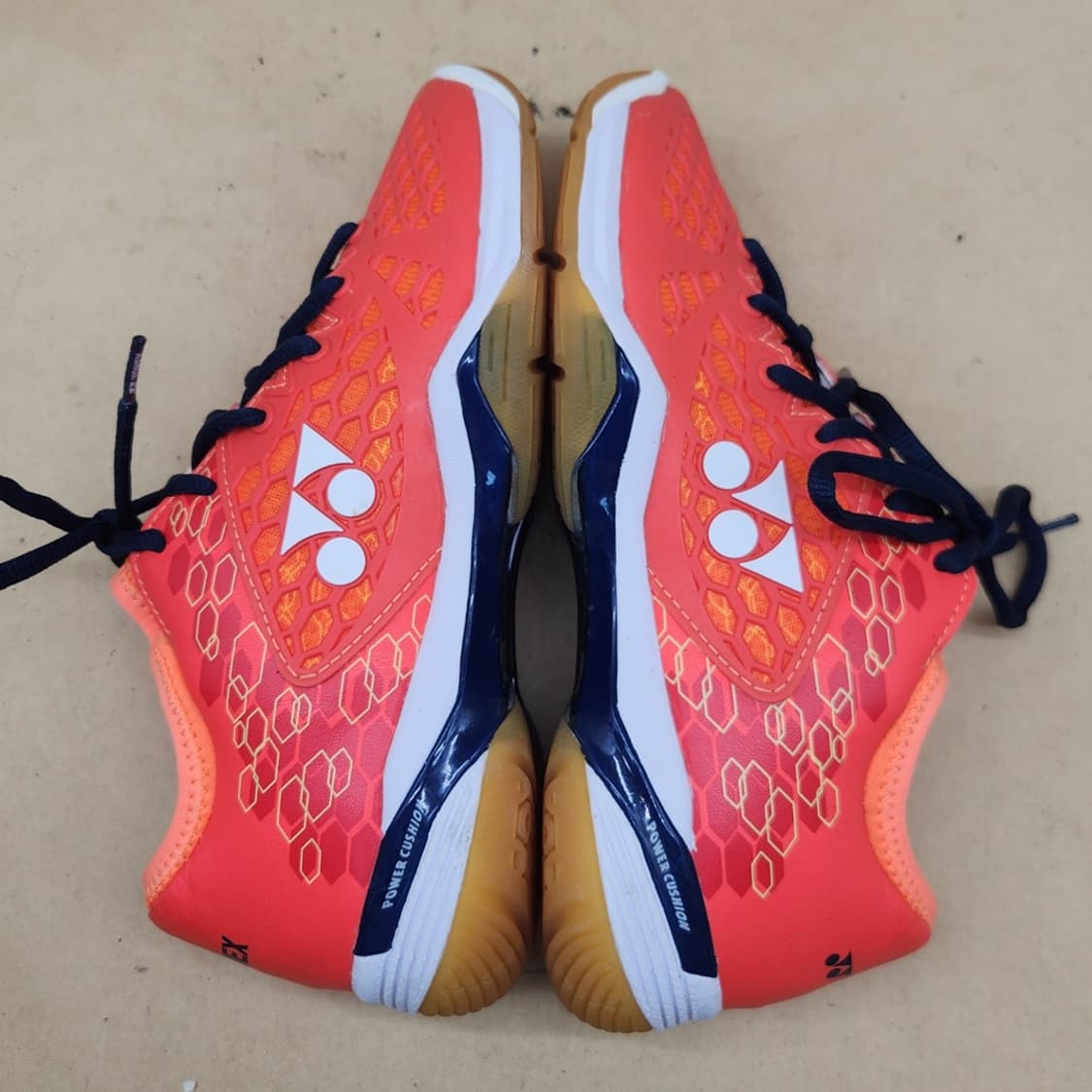 요넥스 배드민턴화 235 상품이미지5