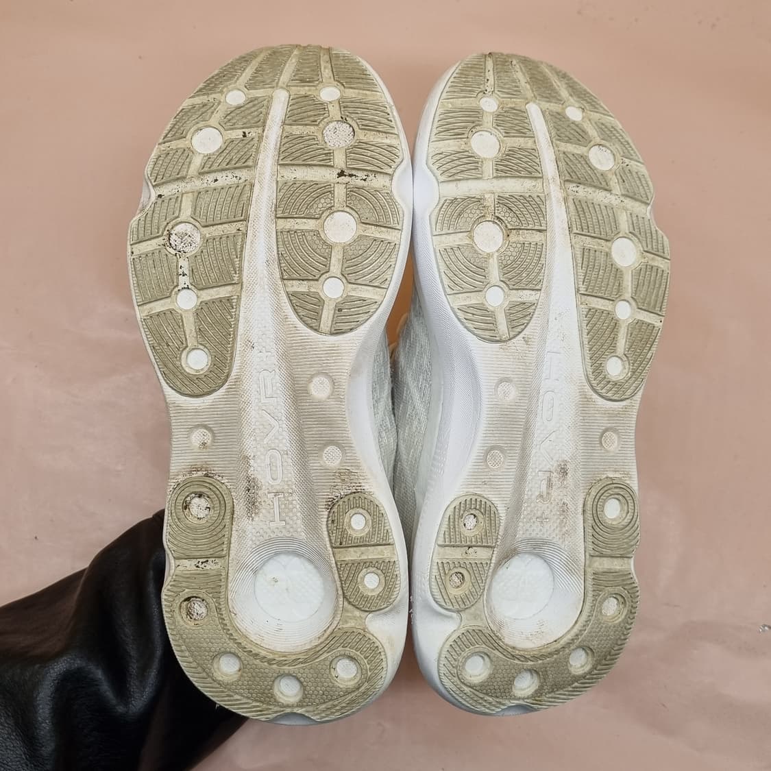 언더아머 인피니트 프로2 여성운동화240  상품이미지3